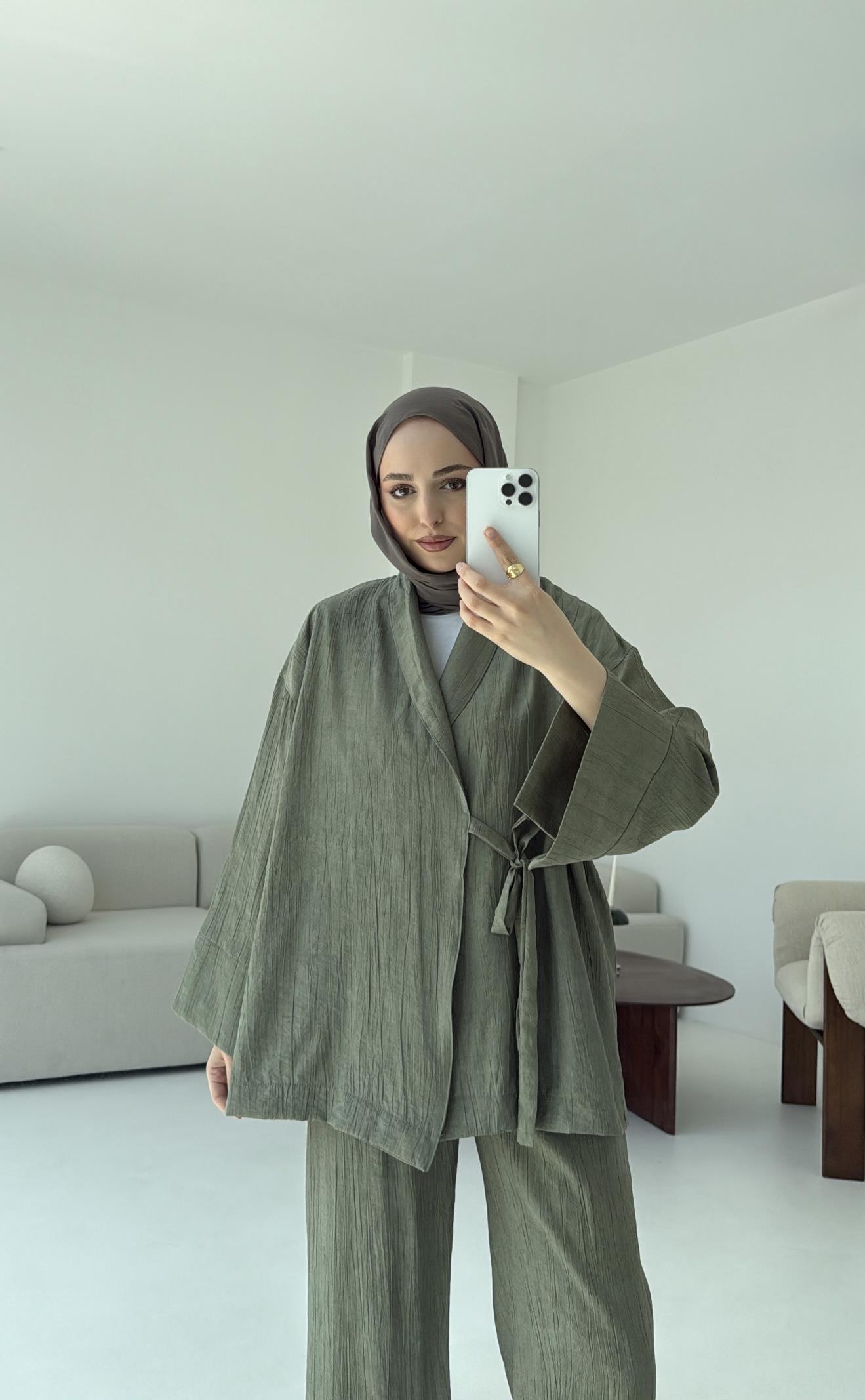 Haki Yandan Baglamalı Kimono Takım