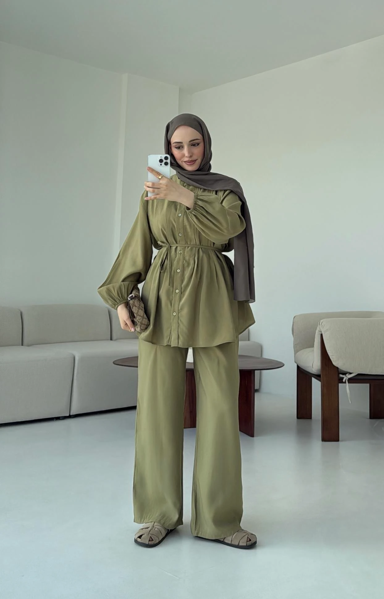 Gömlekli Nervürlü Takım Olive