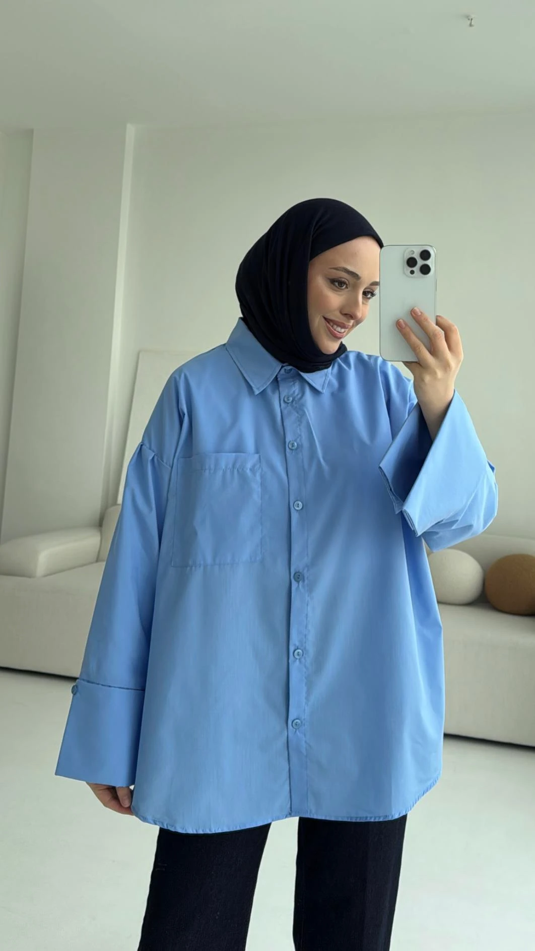 Kalın Manşetli Oversize Mavi Gömlek