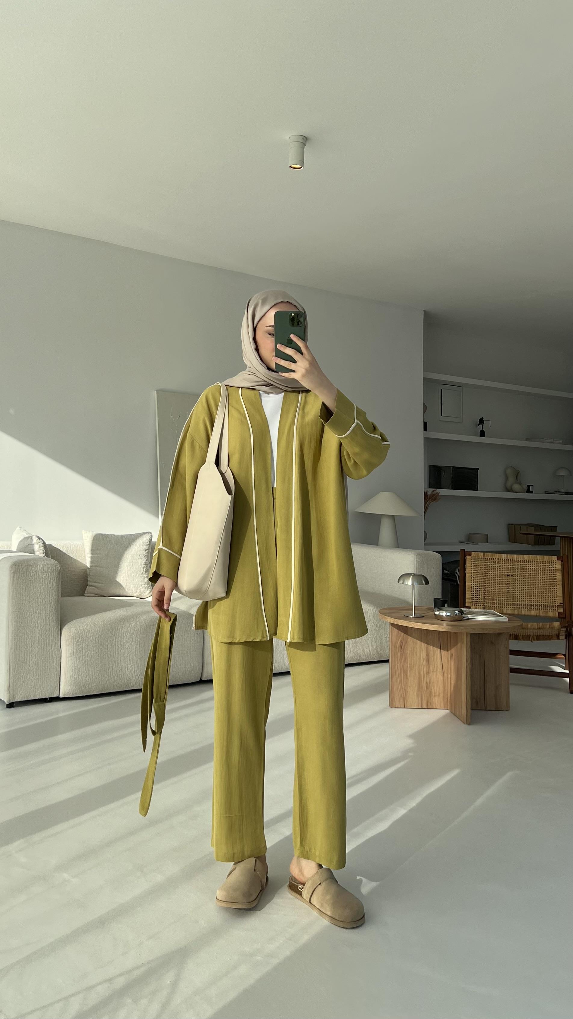 Ara Biyeli Keten Takım Yağ Yeşili