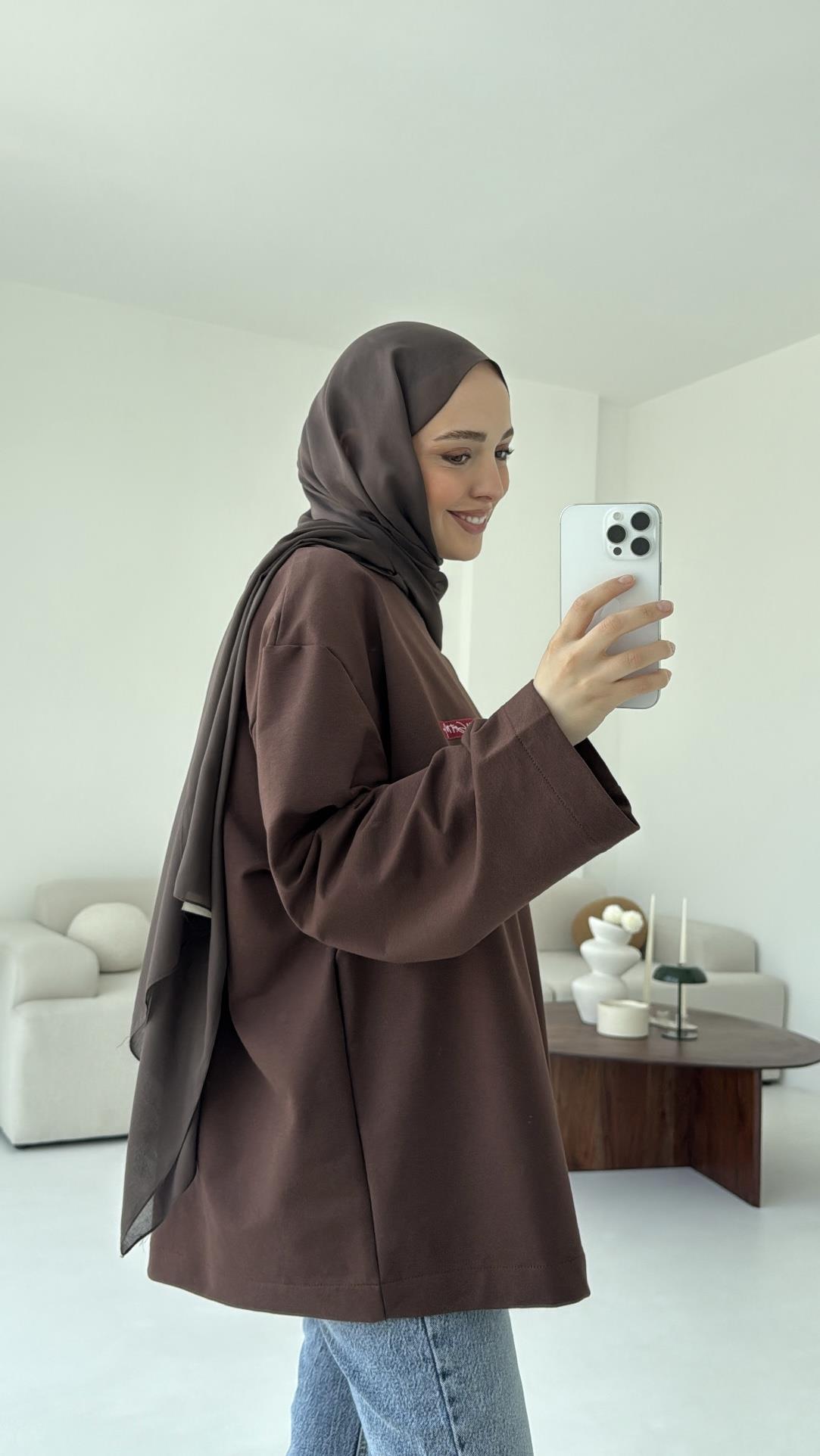 Etiket Baskılı  Sweatshirt Kahve