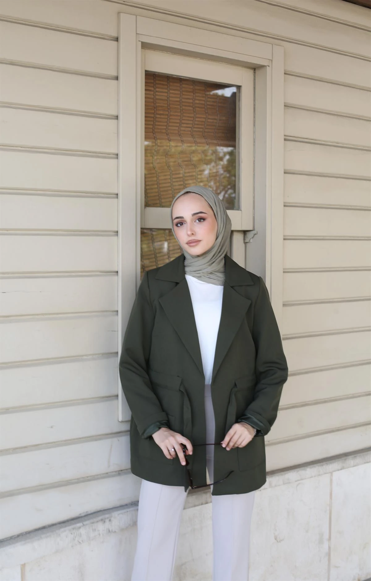 Beli Sıkmalı Astarlı Ceket Haki