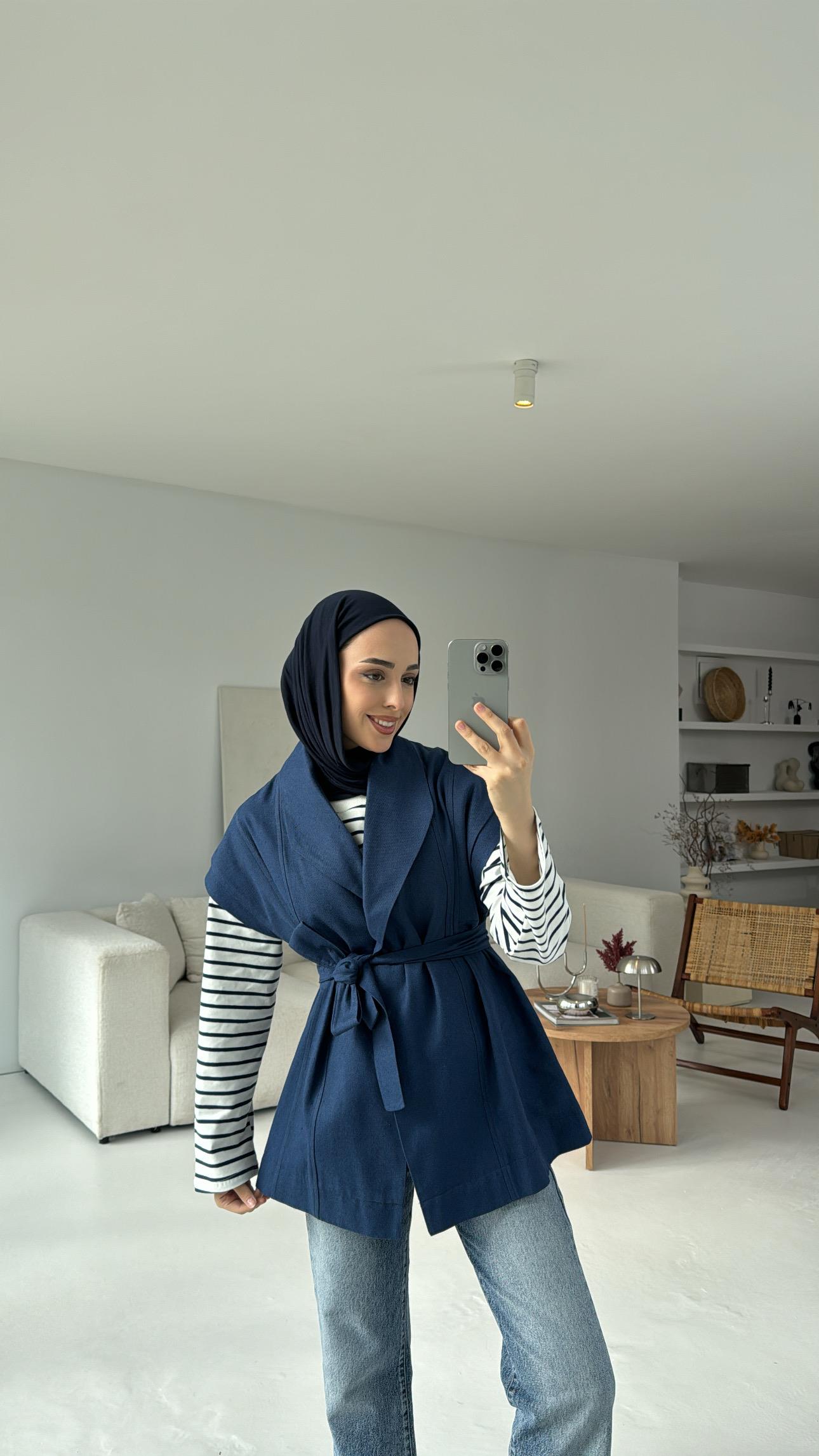 Pamuklu Gabardin Bağlamalı Yelek Lacivert