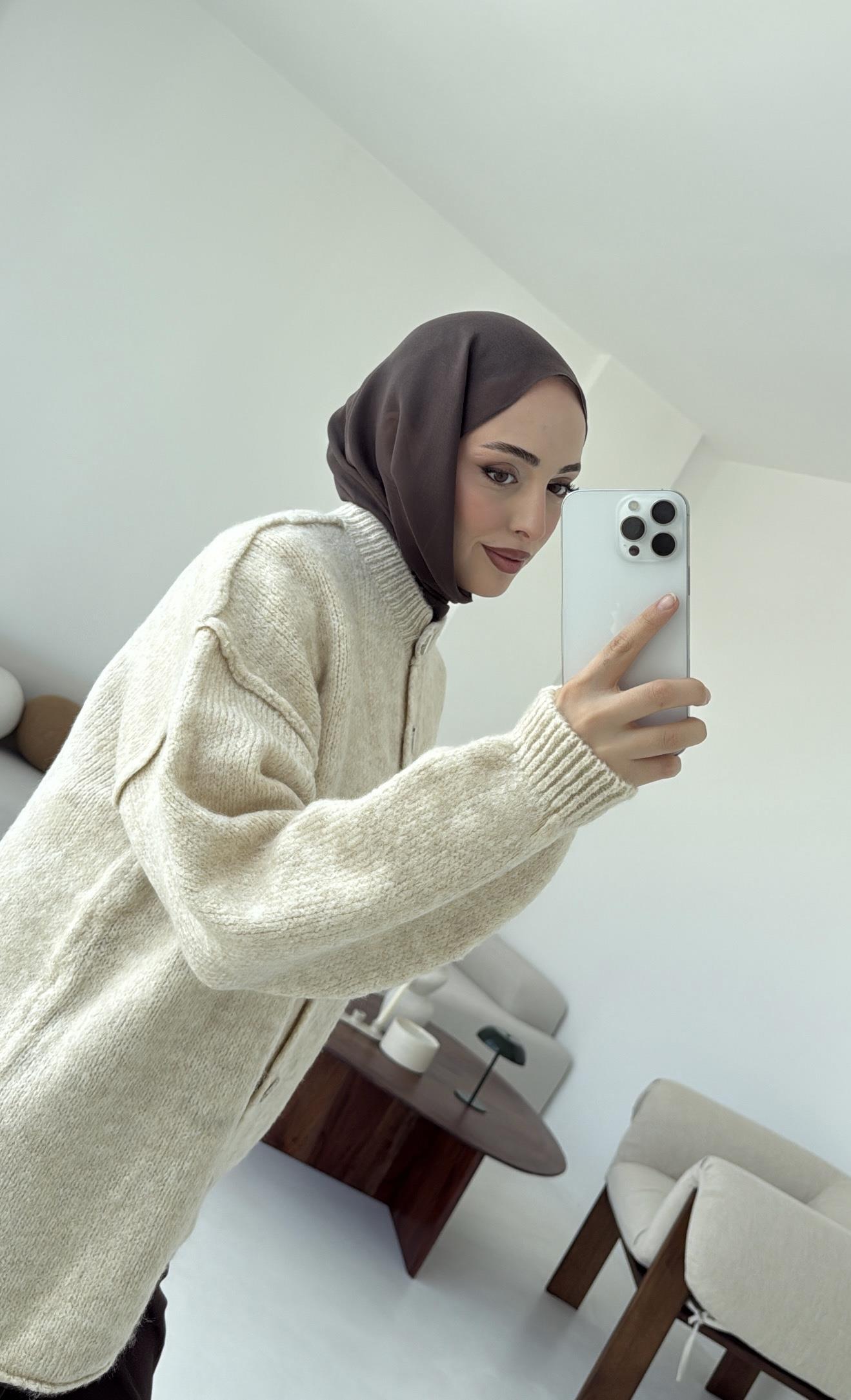 Düğmeli Triko Hırka Krem