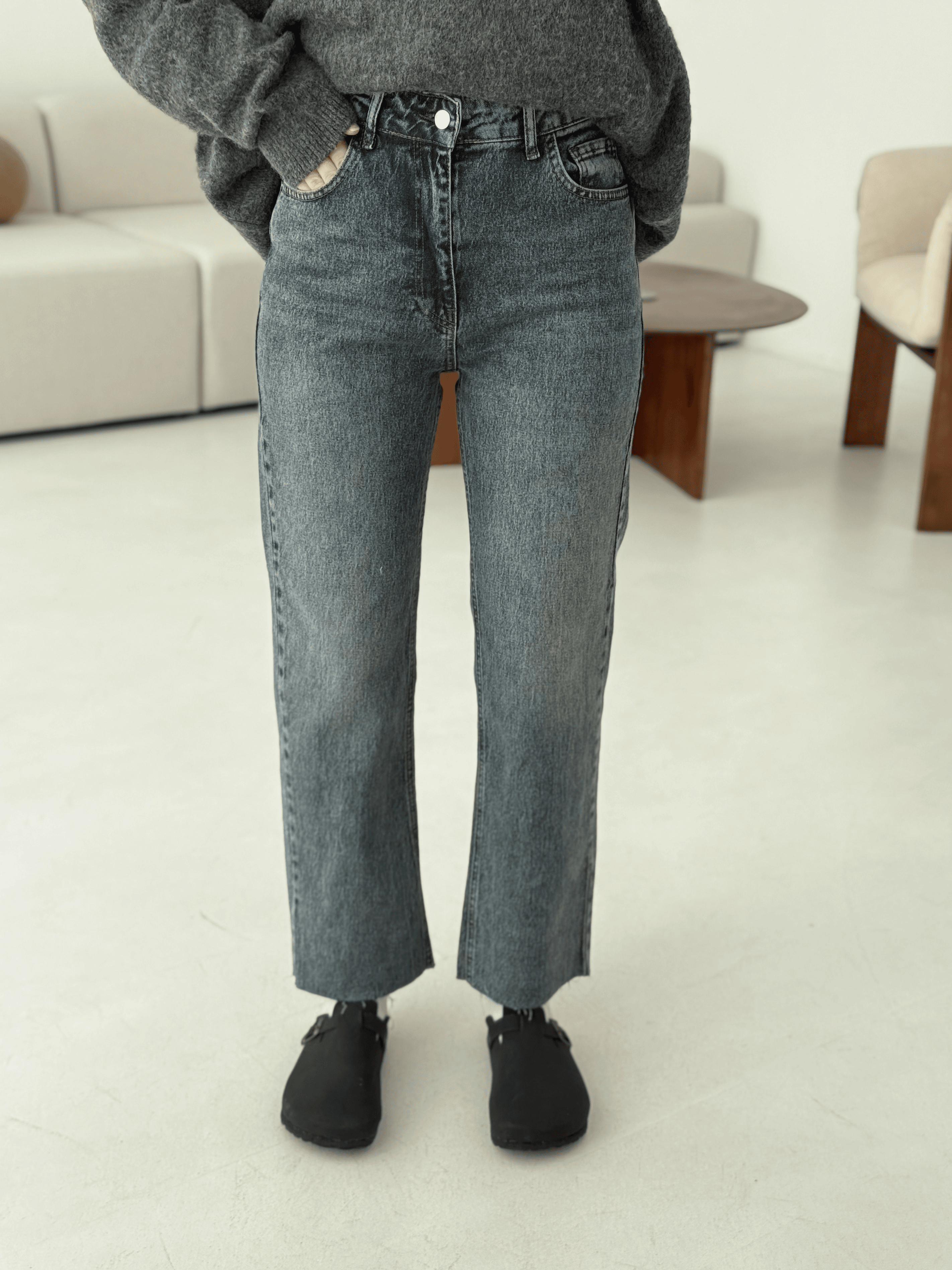 Premium Paçası Kesik Jean 146