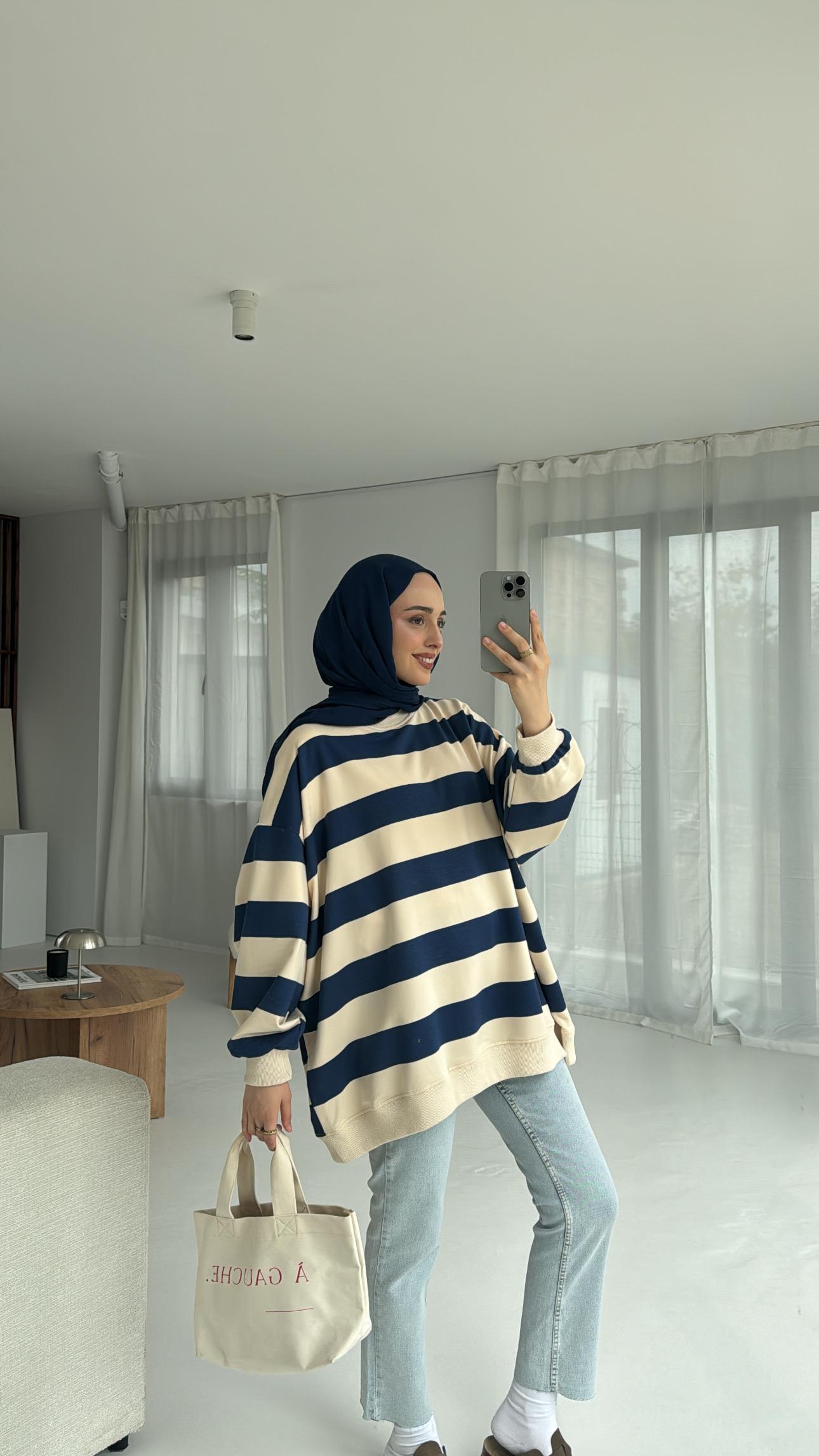 Çizgili Oversize Sweatshirt Lacivert