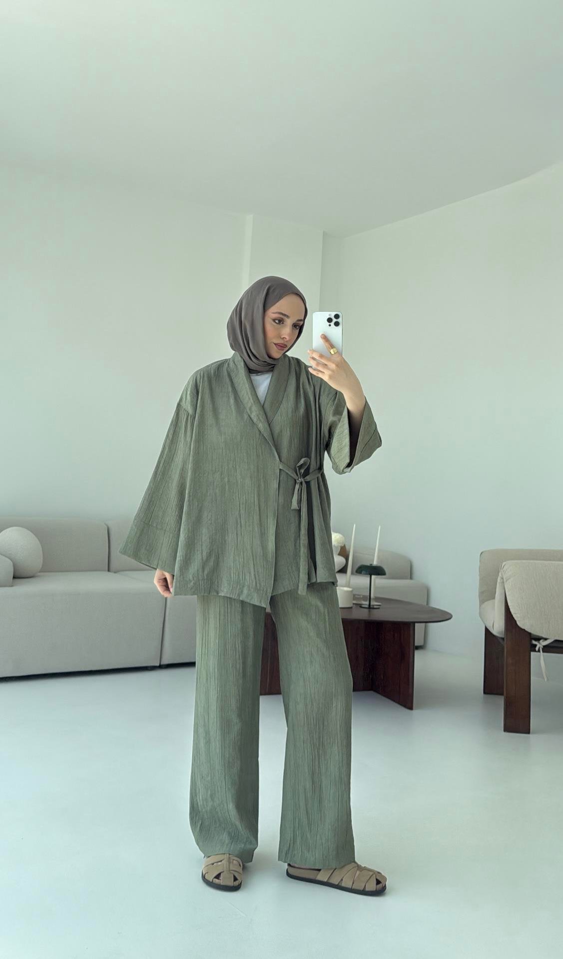 Haki Yandan Baglamalı Kimono Takım