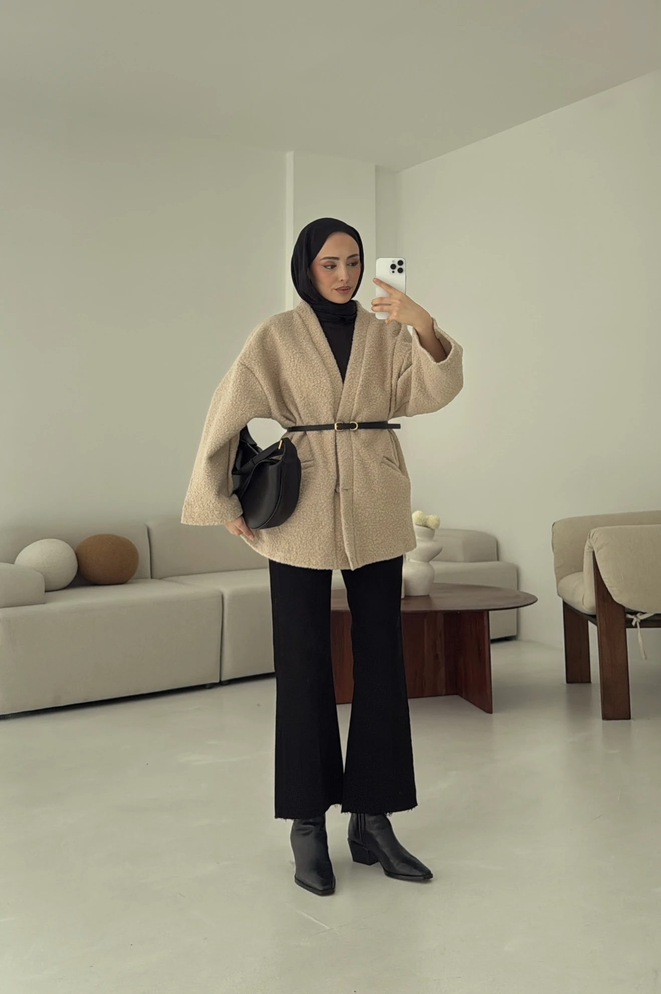 Kemerli Buklet Ceket Bej