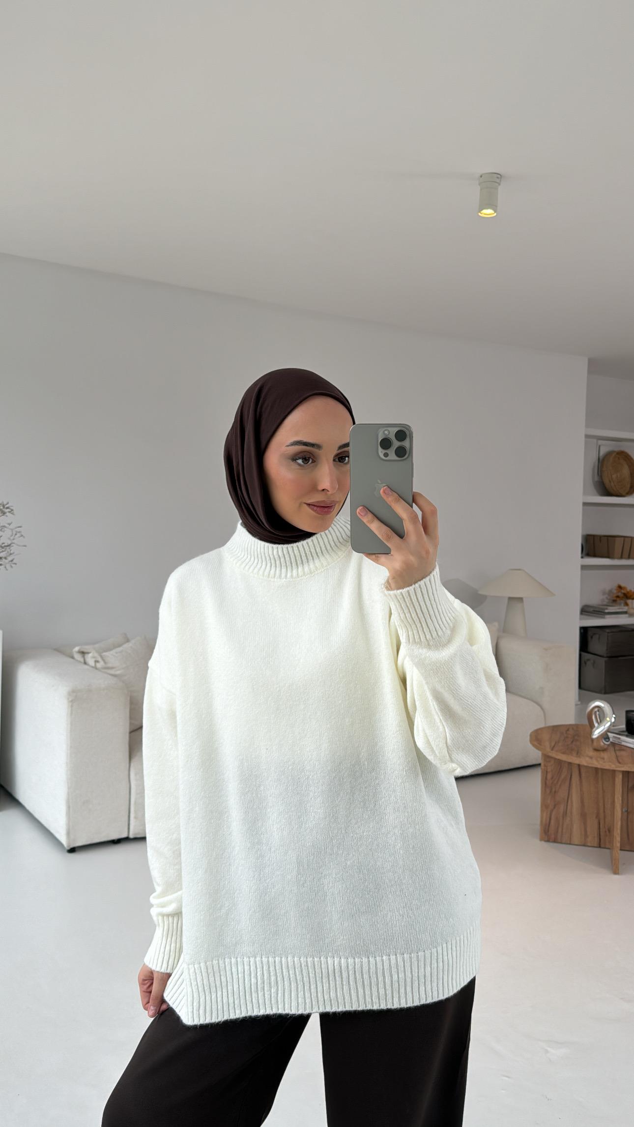 Yumuşak Triko Kazak Kırık Beyaz