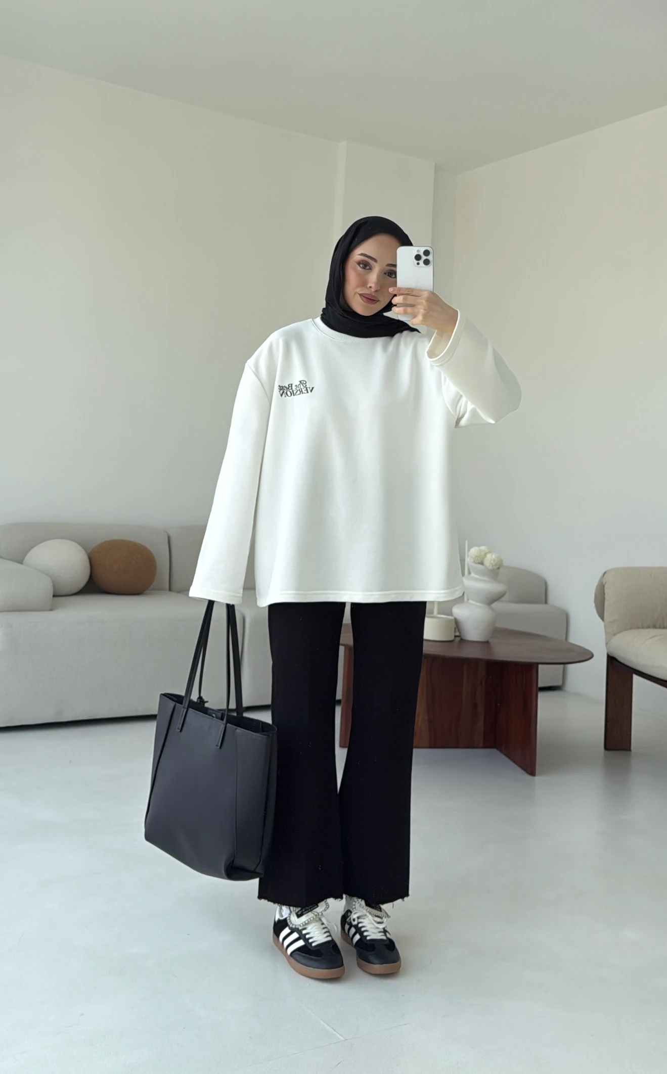 Version Baskılı Sweatshirt Beyaz