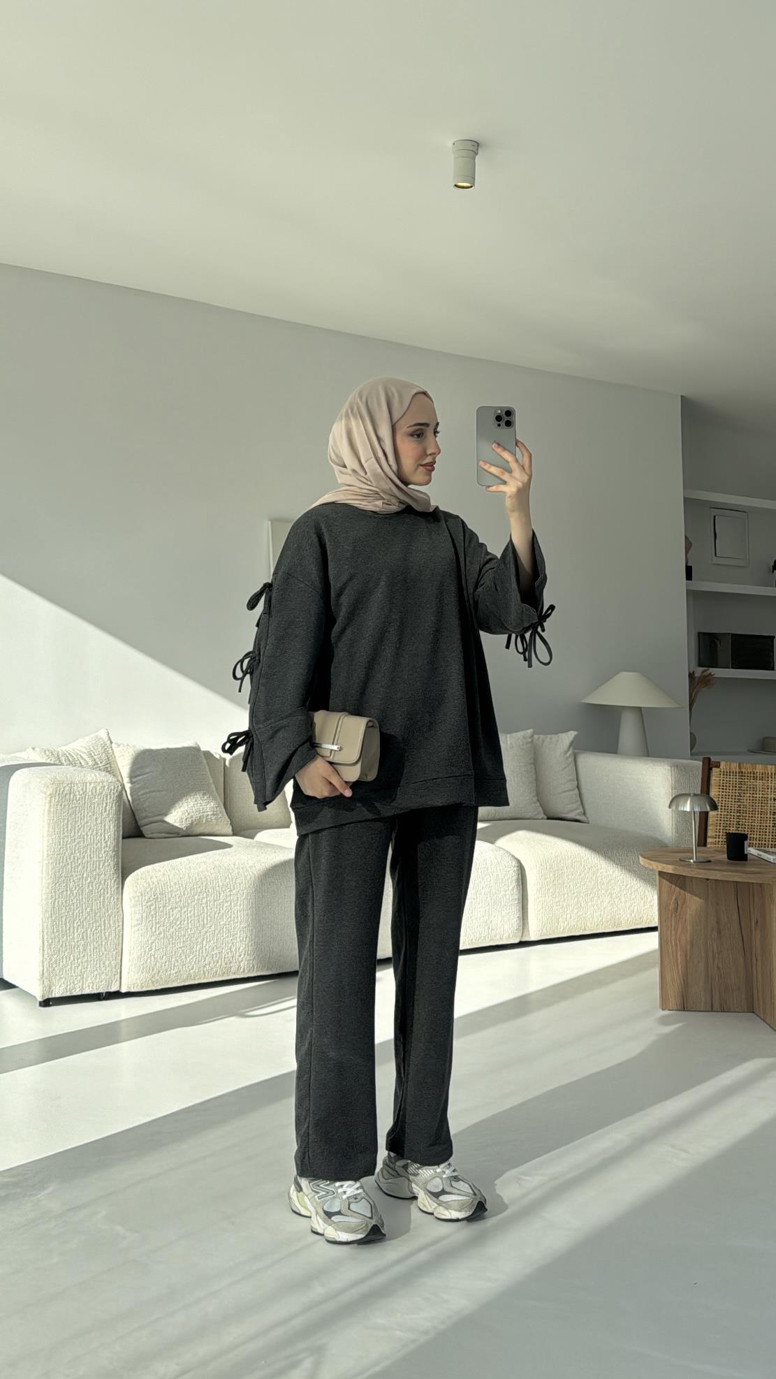 Kolları Detaylı Takım Koyu Gri