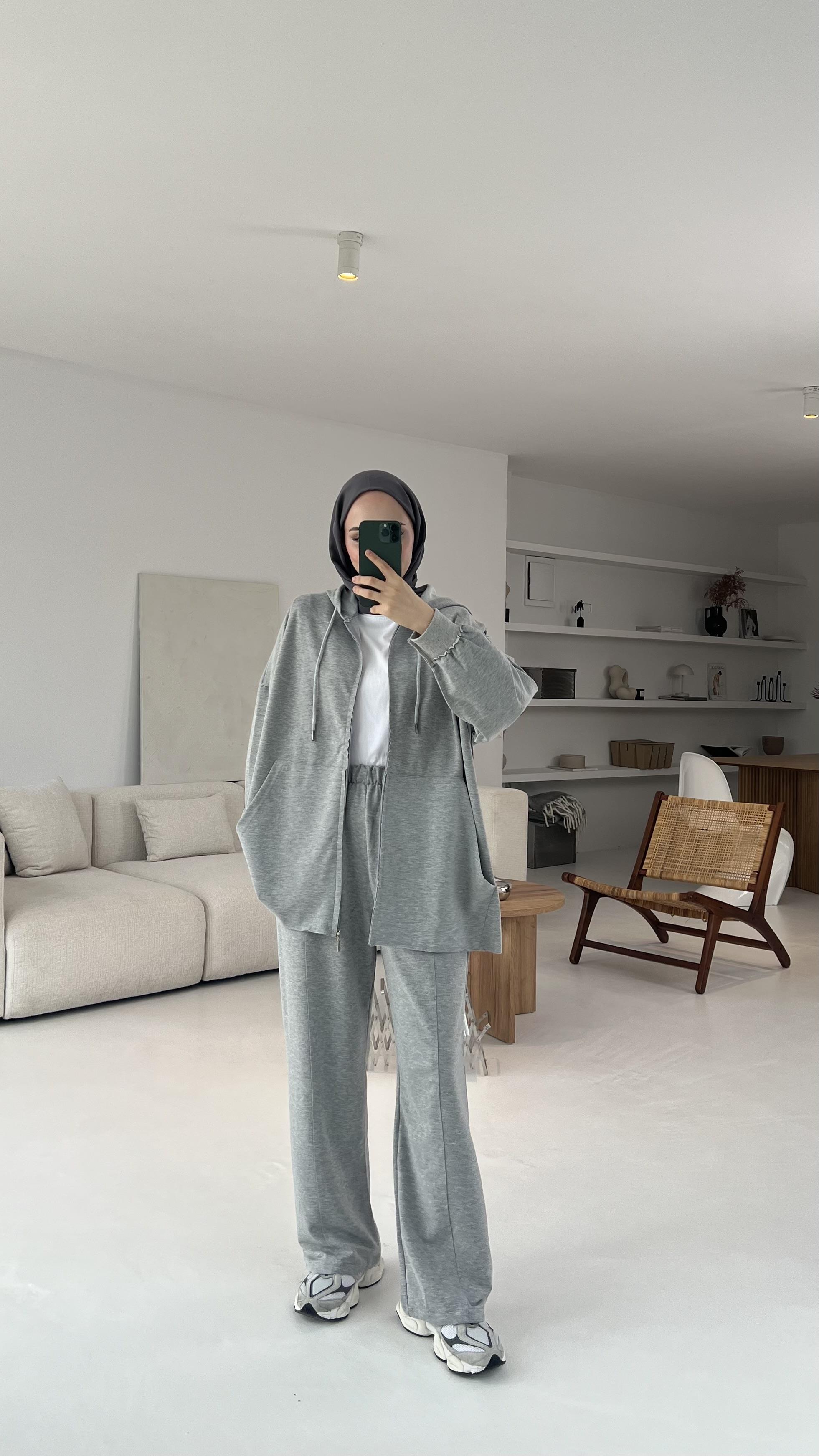 Fermuarlı Dikişsiz Takım Gri