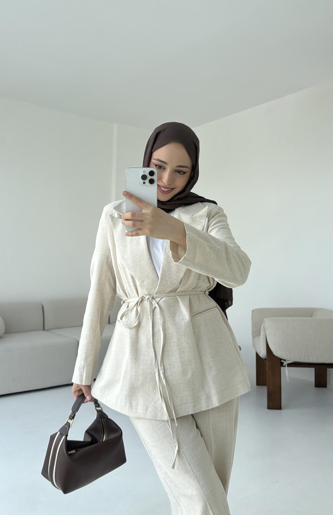Bağlamalı Keten Ceketli Takım Natural