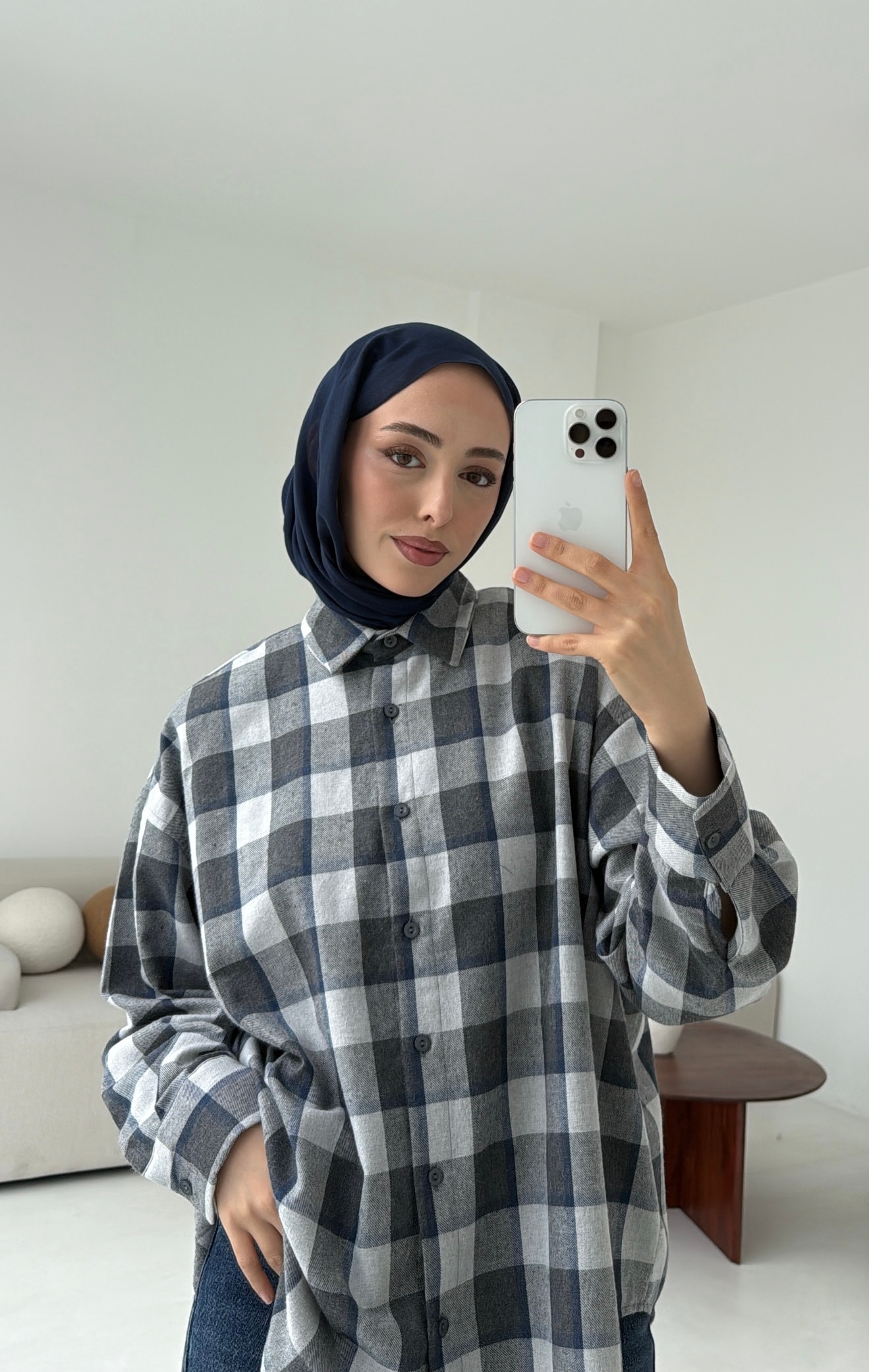 Gri Lacivert Geçişli Ekose Gömlek