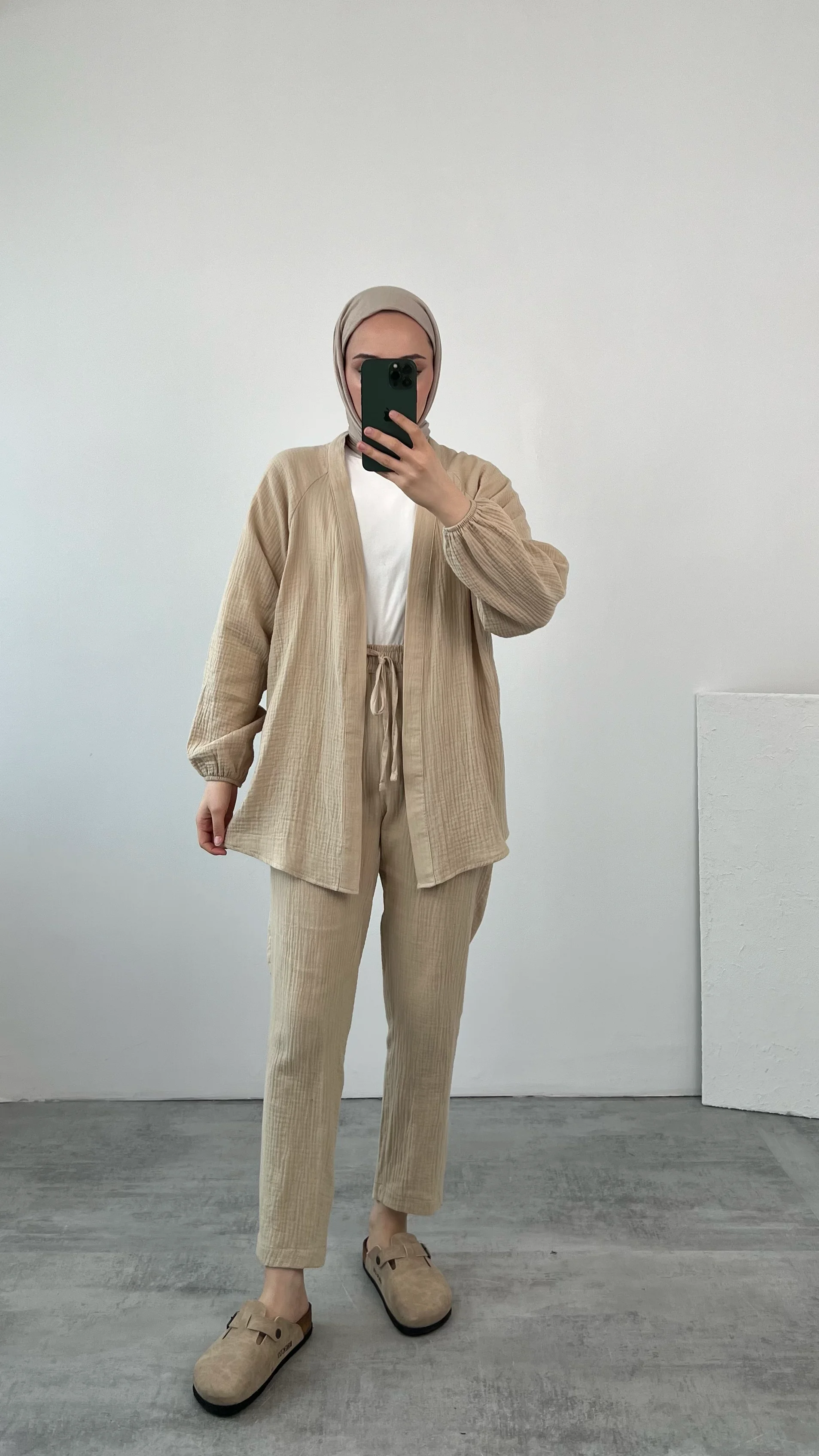 Kimonolu Bağlamalı Müslin Takım Bej