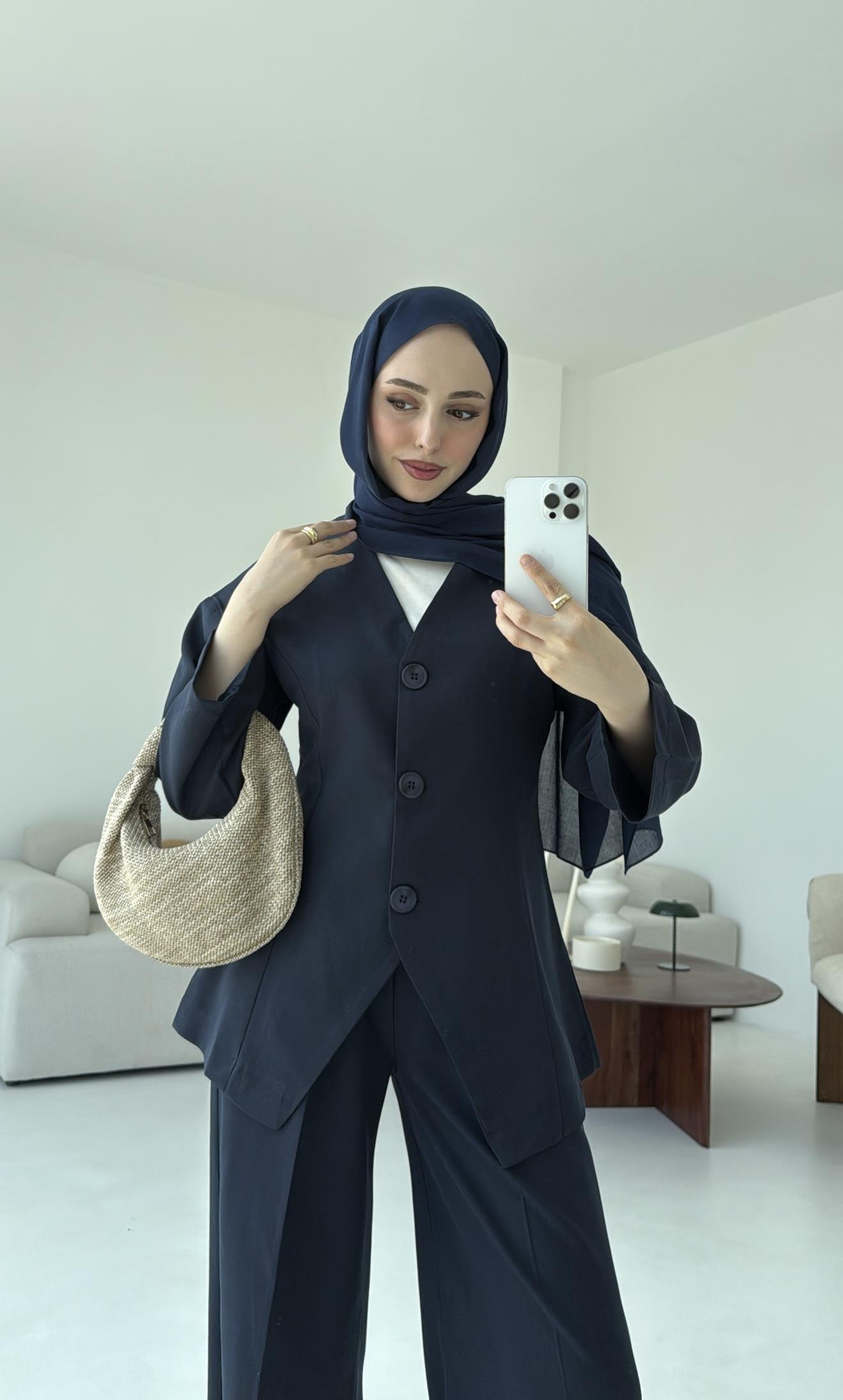 Mila Takım Lacivert