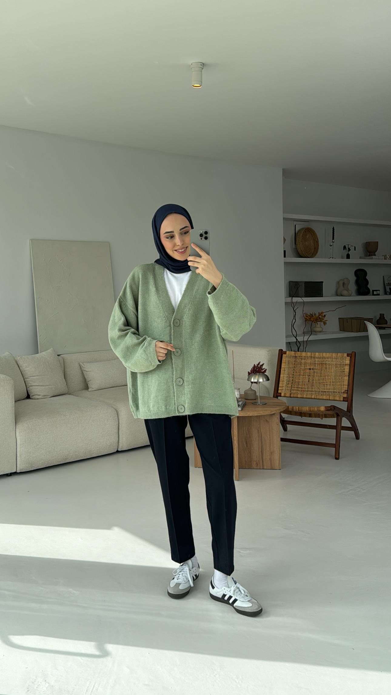 Oversize Yünlü Triko Hırka
