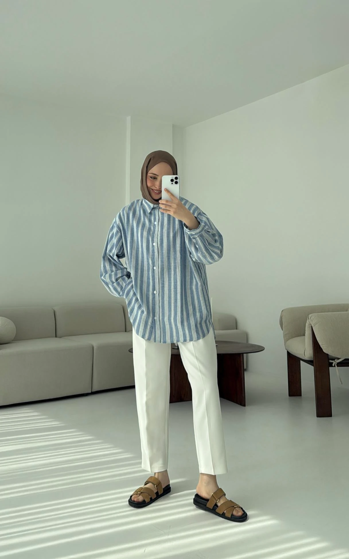 Kalın Çizgili Mavi-Beyaz Gömlek