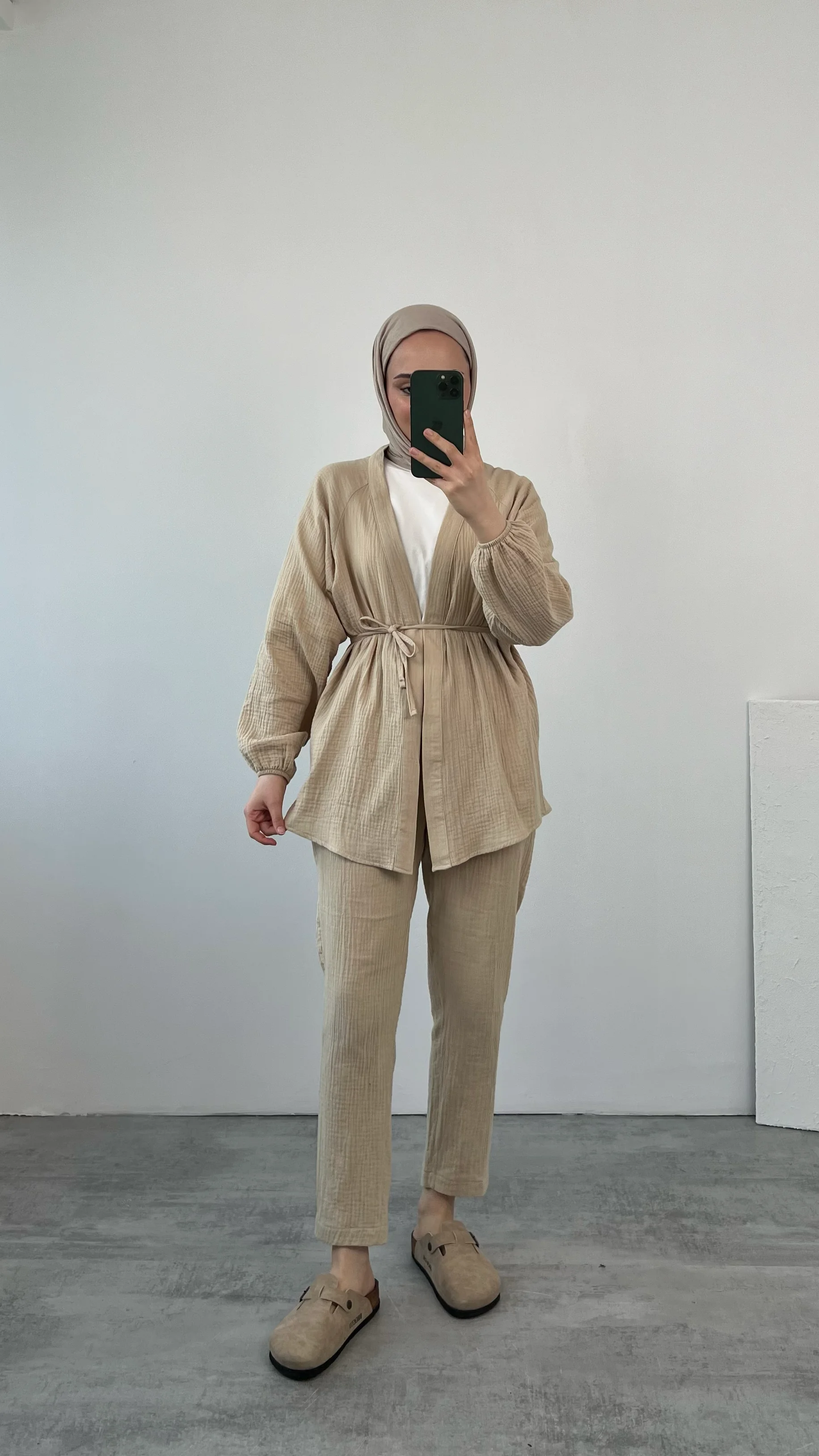 Kimonolu Bağlamalı Müslin Takım Bej