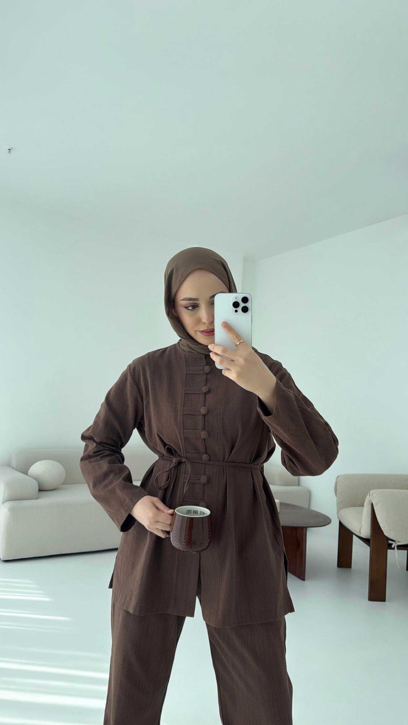 Düğme Detaylı Takım Kahve