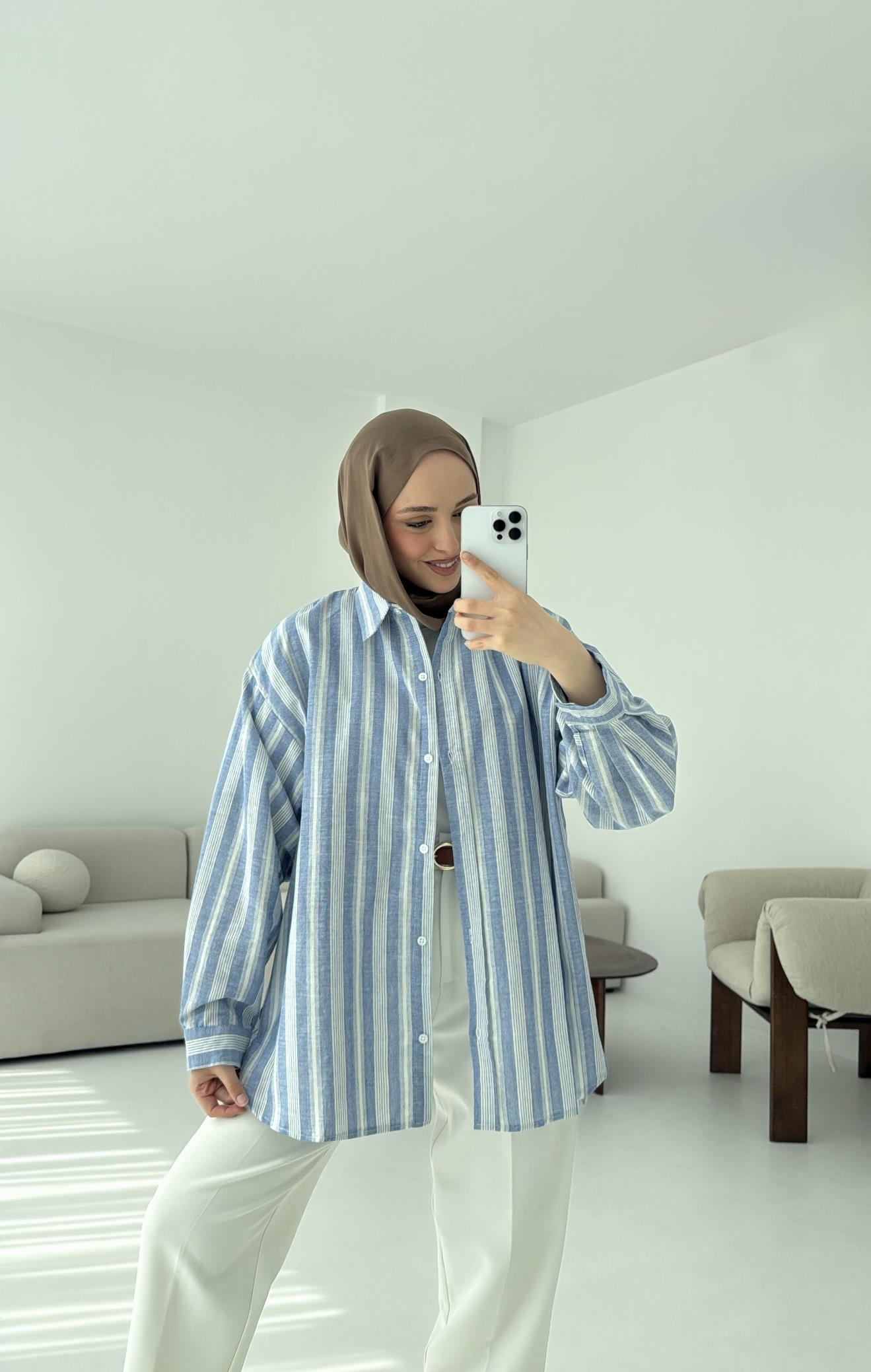 Kalın Çizgili Mavi-Beyaz Gömlek