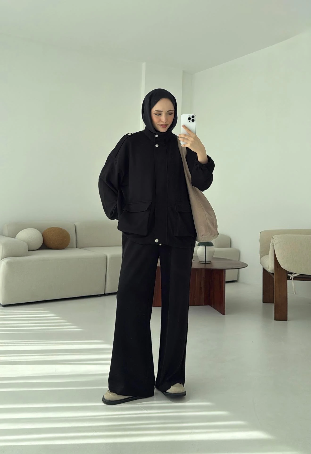 Omuz Apoletli Takım Siyah