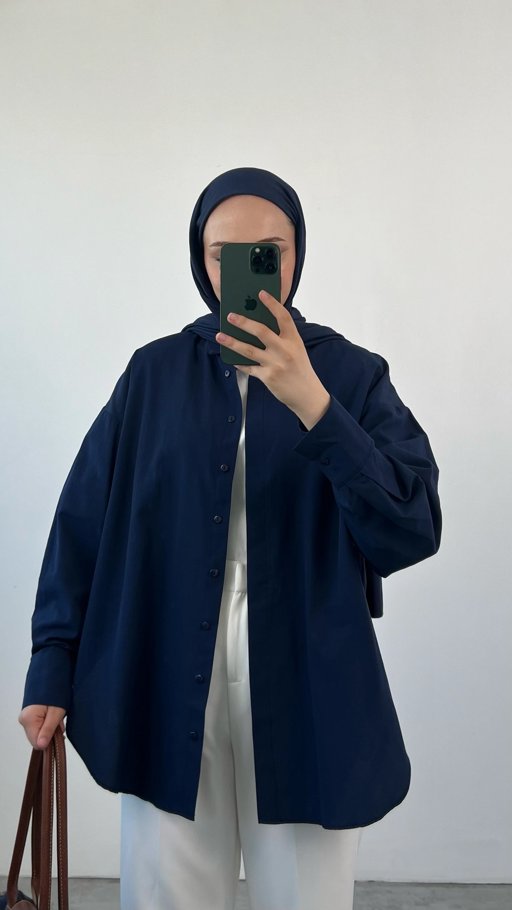 Basic Lacivert Gömlek