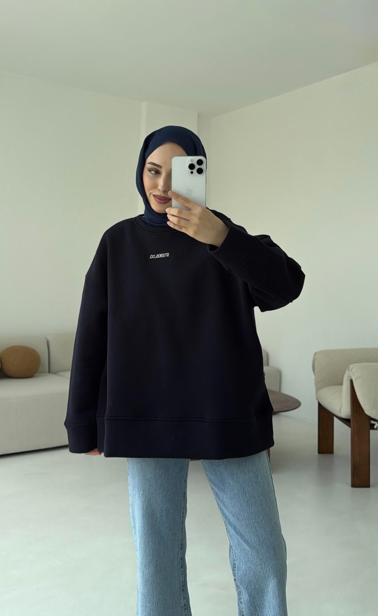 Minimal Baskılı Oversize Sweat Lacivert