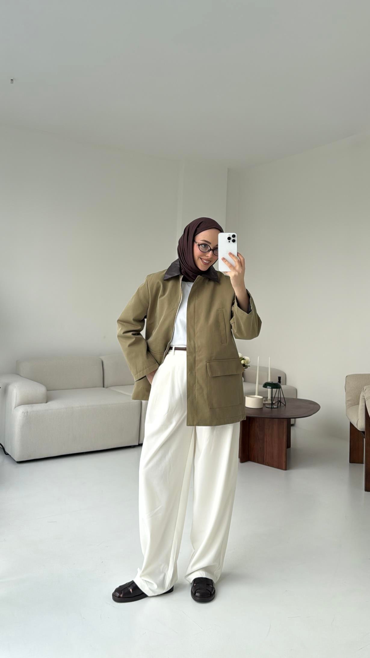 Yakası Deri İçi Kapitone Olive