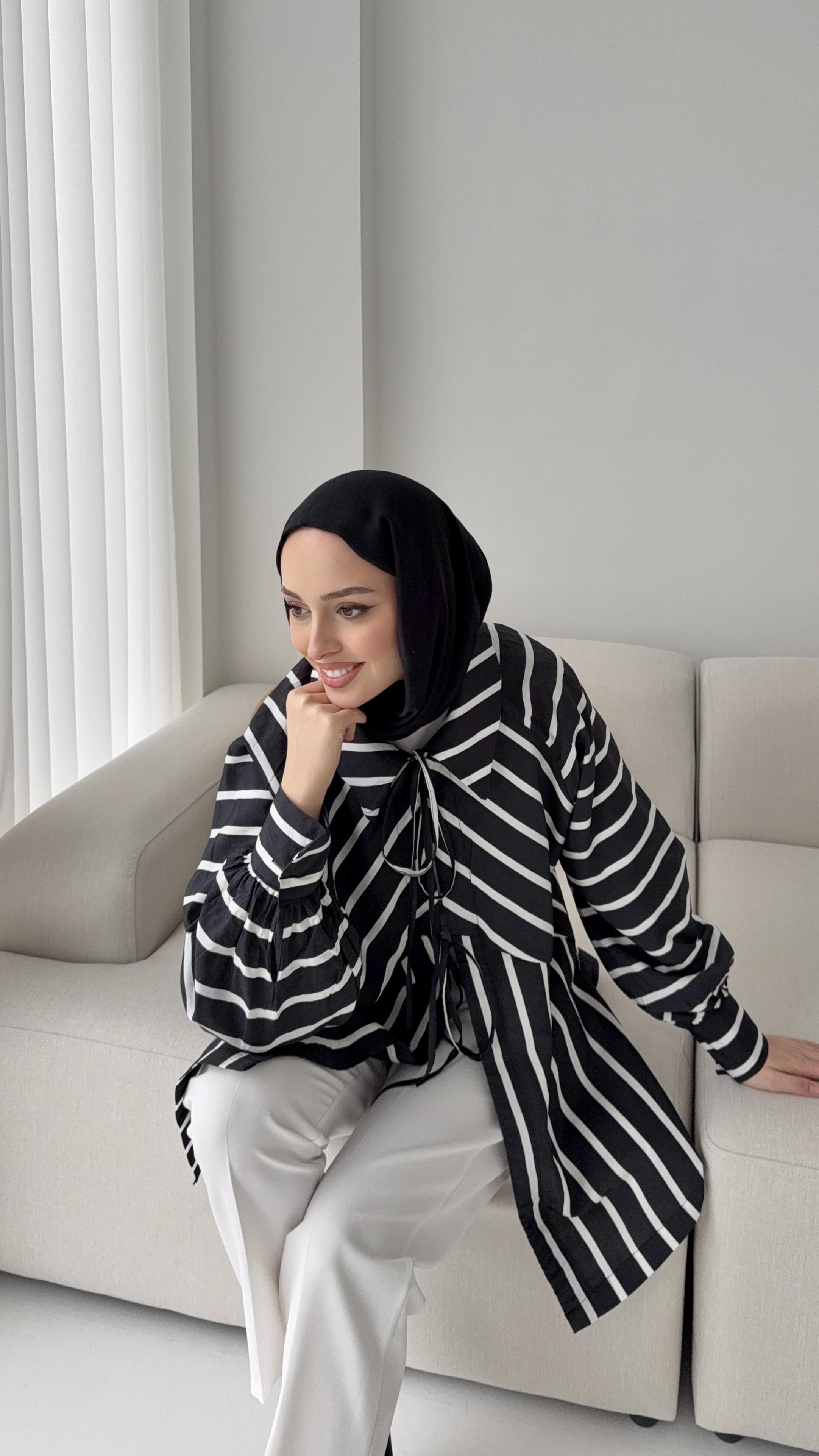 Çizgili Bağlamalı Kimono Siyah