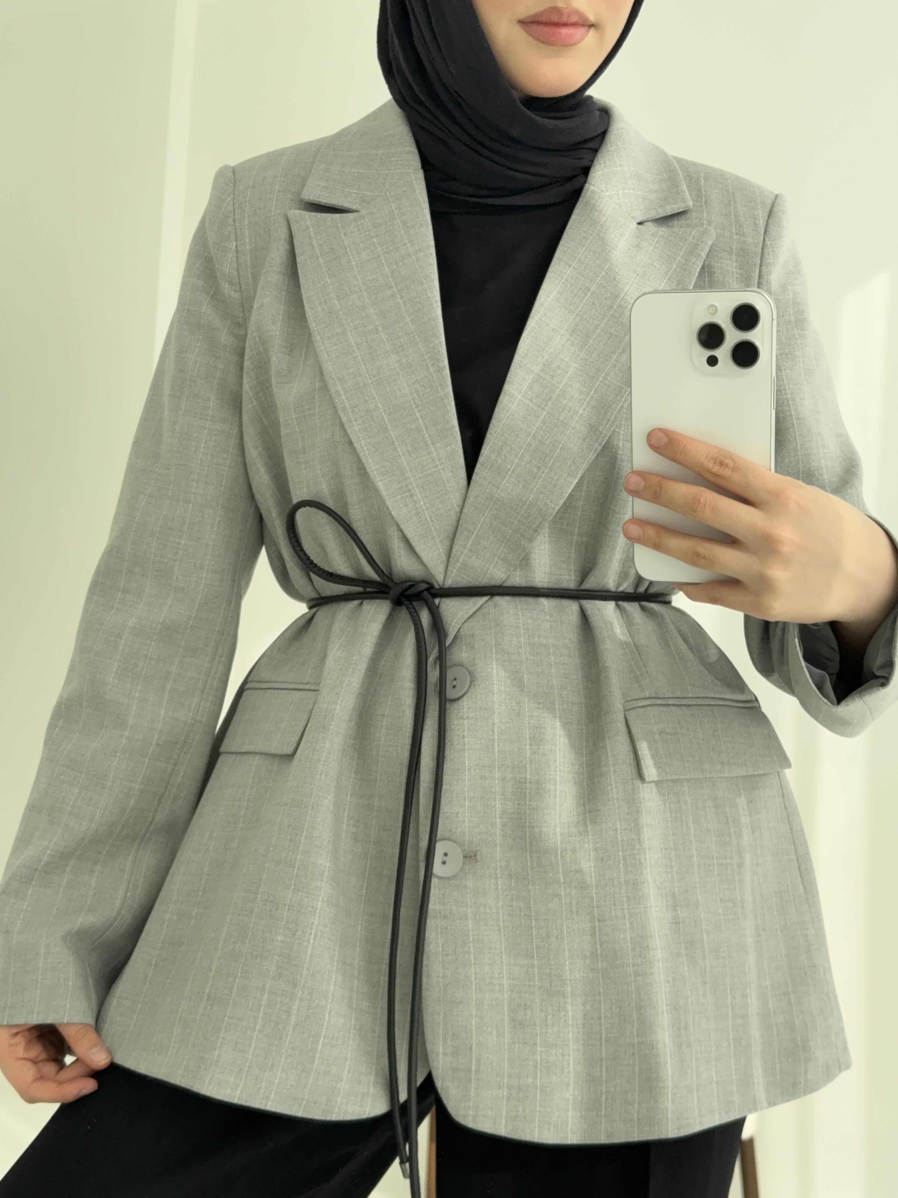 Kemer Detaylı Blazer Ceket Gri