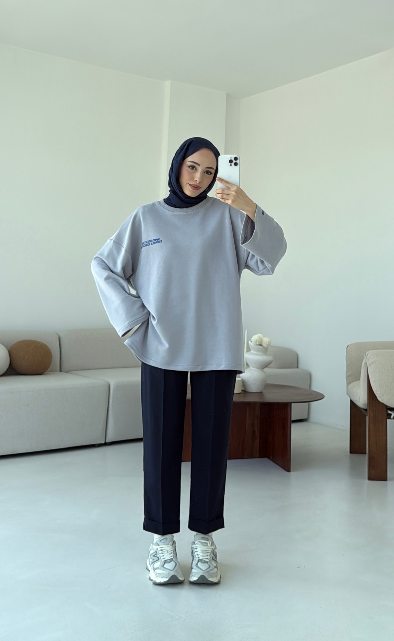 Nakışlı Oversize Sweatshirt Gri