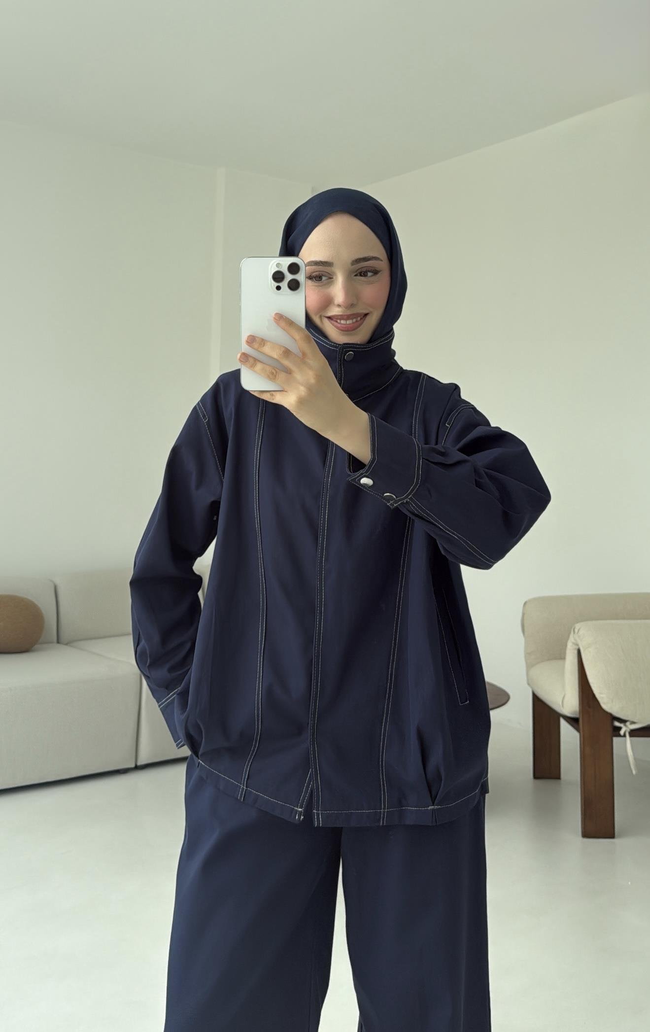Kontrast Dikişli Gabardin Takım Lacivert