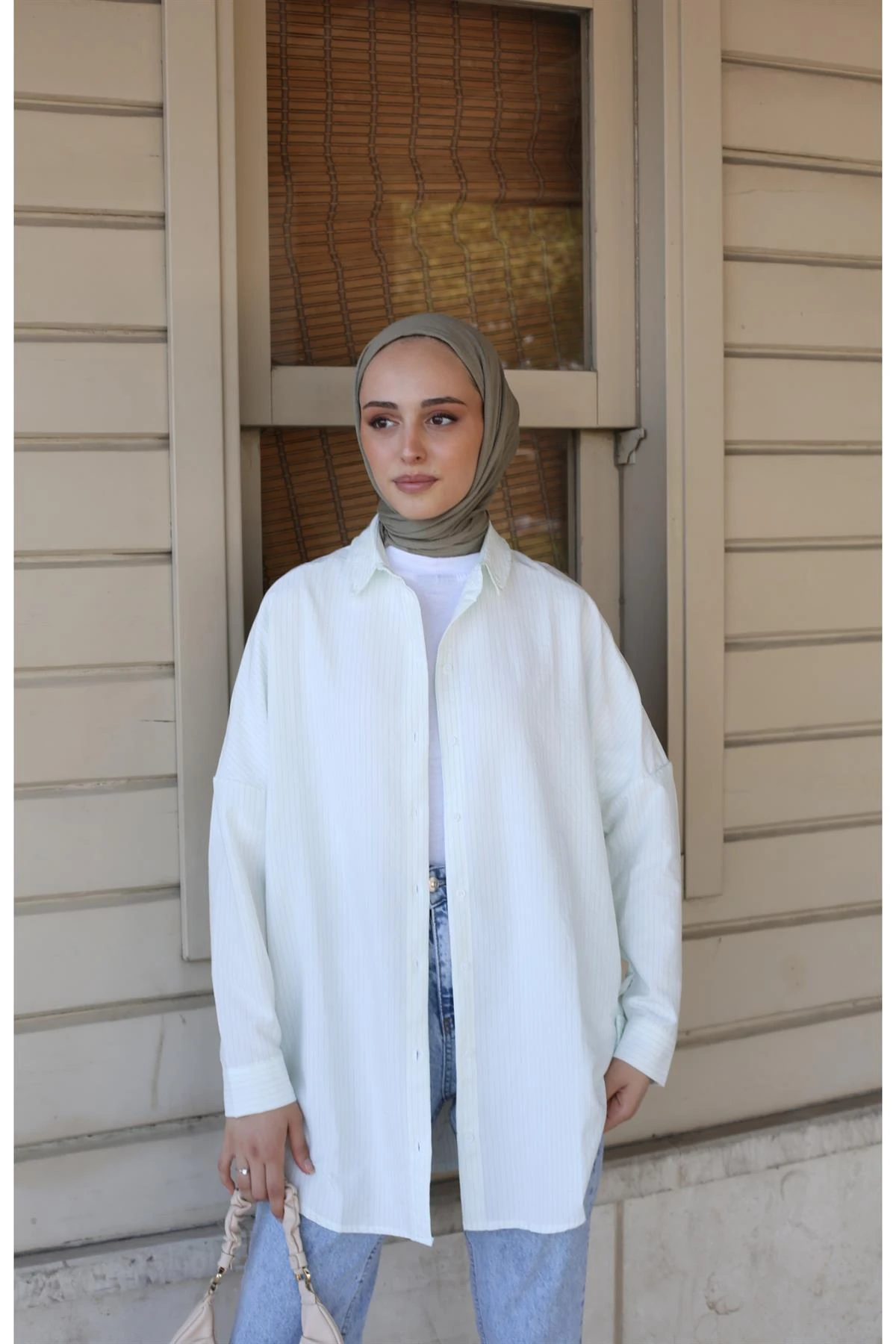 İnce Çizgili Haki Gömlek