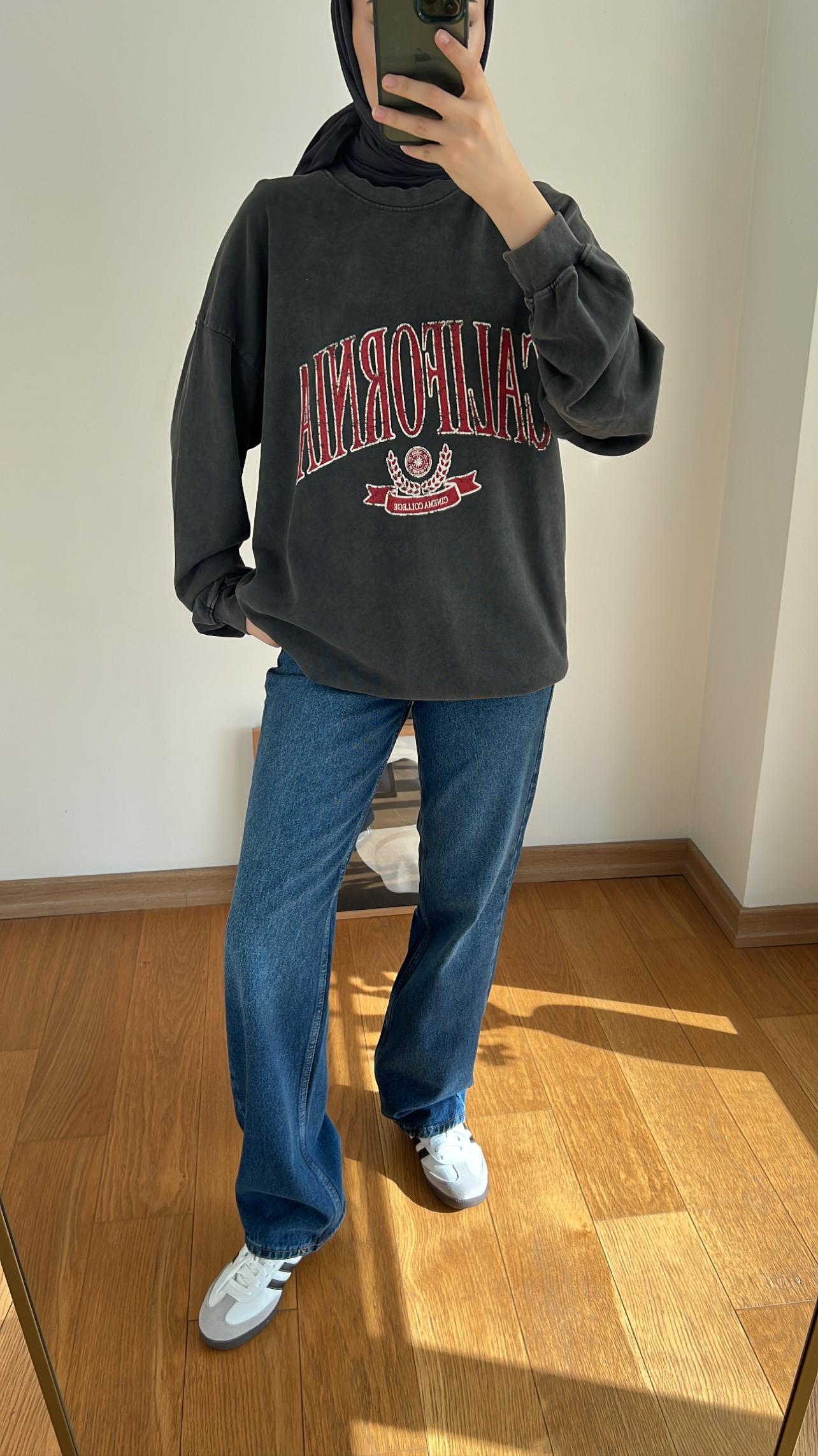 Calıfornia Baskılı Sweatshirt