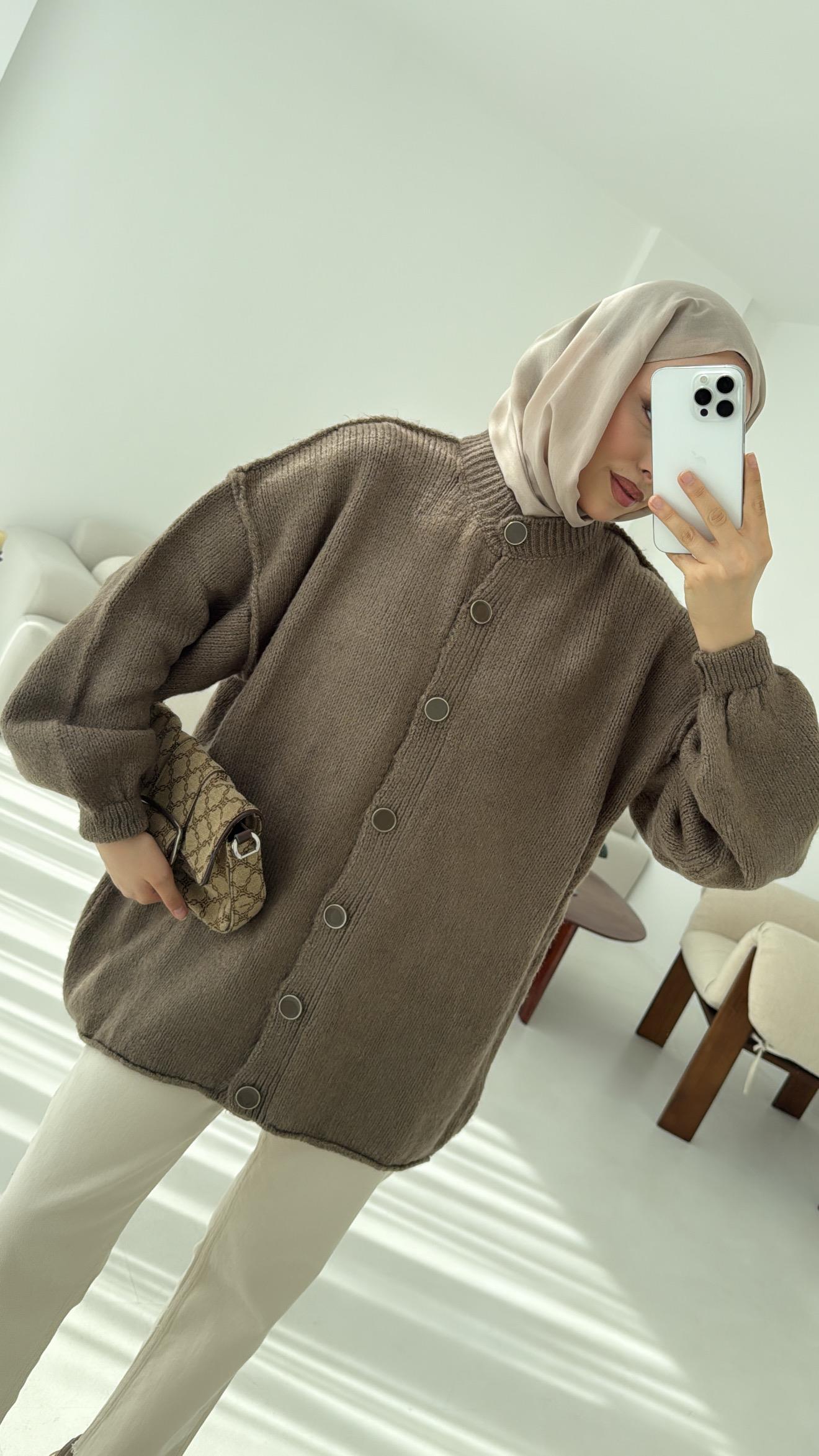 Düğmeli Triko Hırka Vizon