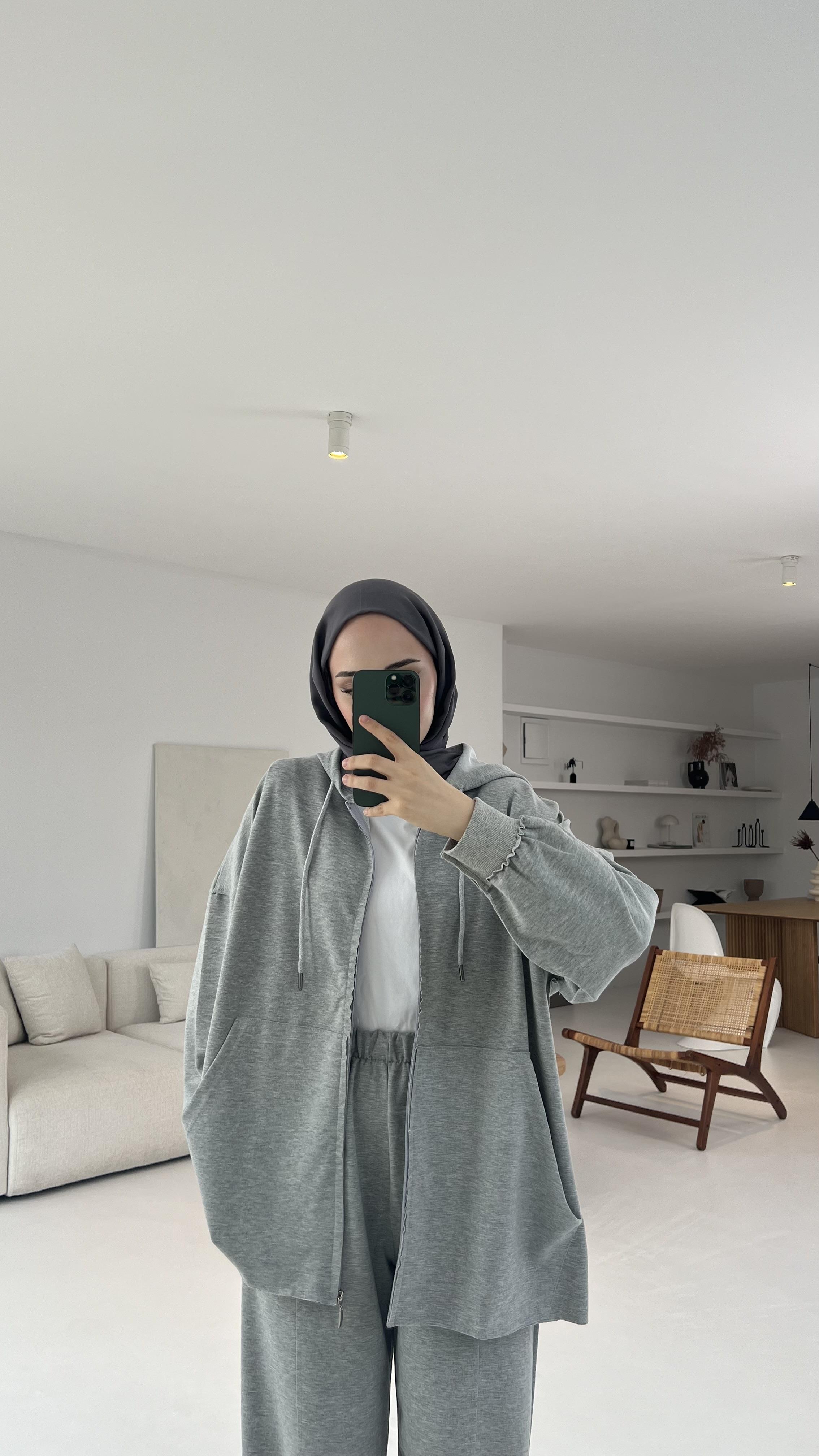 Fermuarlı Dikişsiz Takım Gri