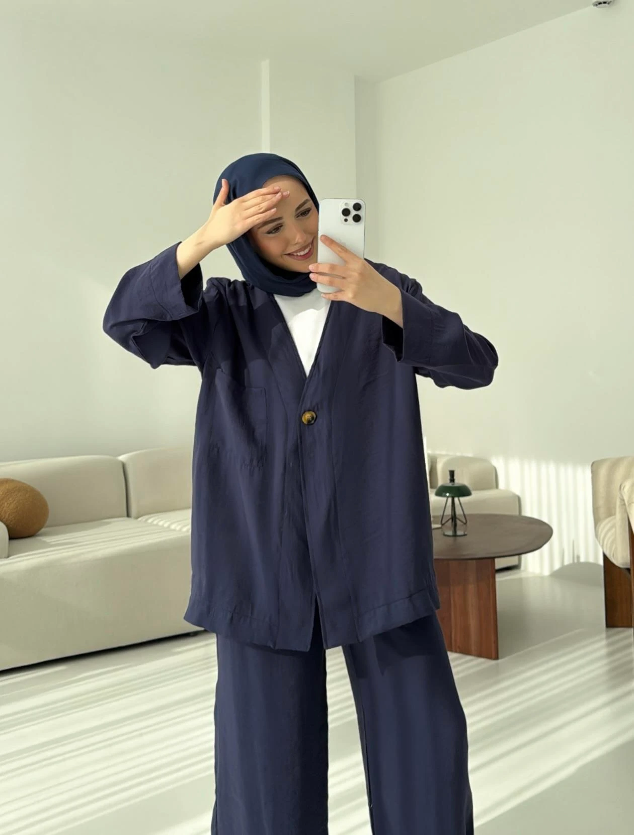 Tek Düğme Cepli Takım Lacivert