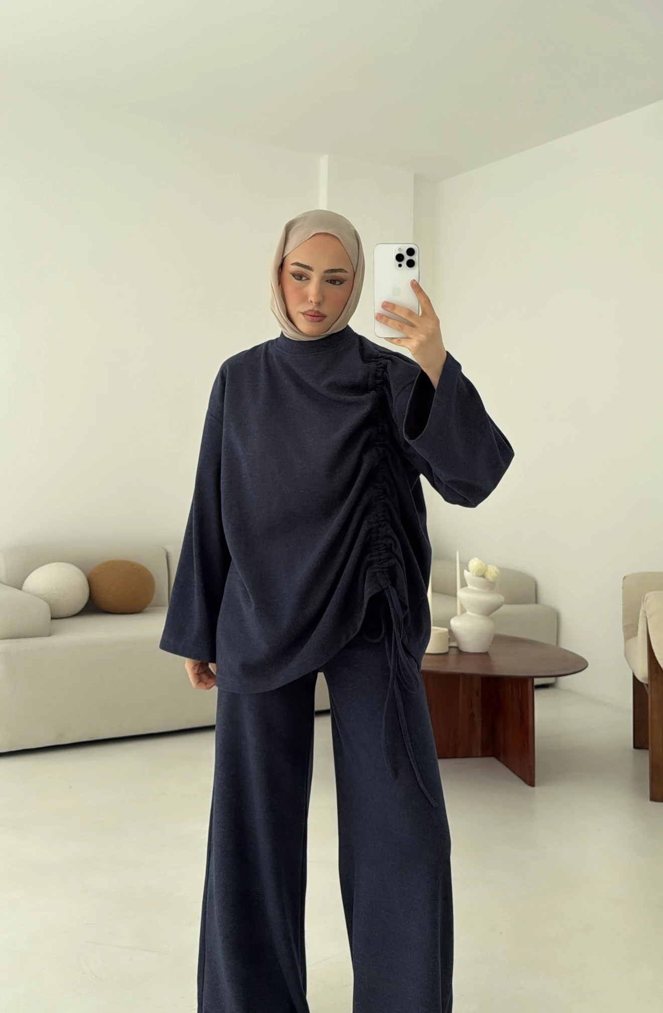 Bluzu Yandan Biyeli Takım Lacivert