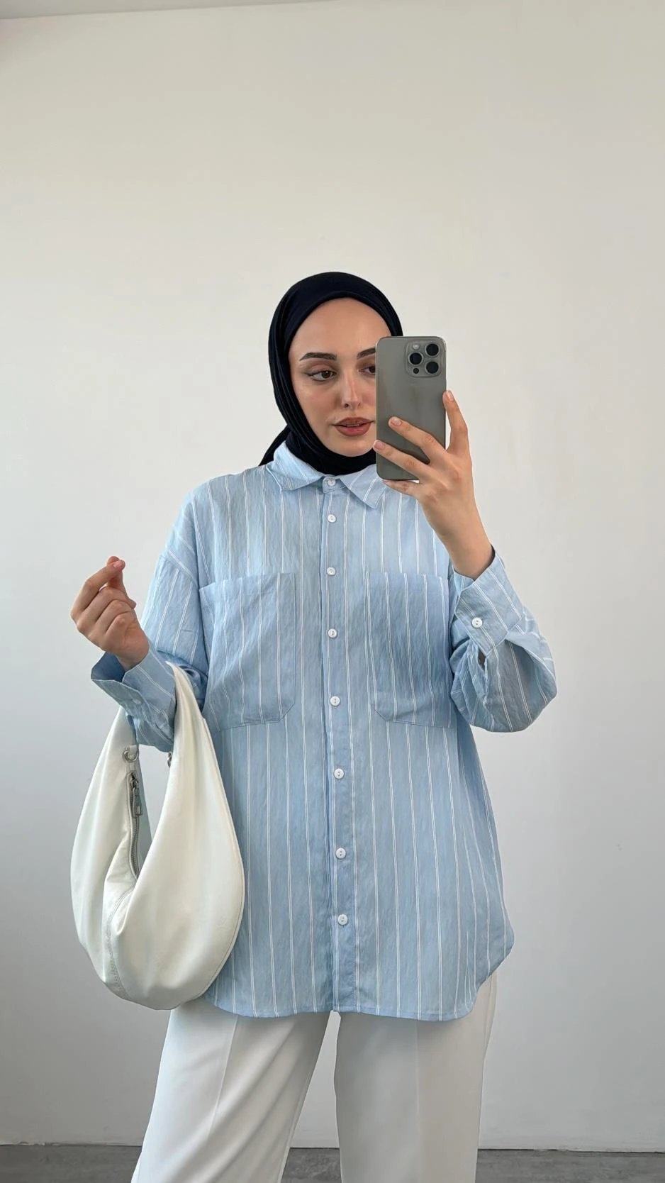 Çift Cep Çizgili Mavi Gömlek