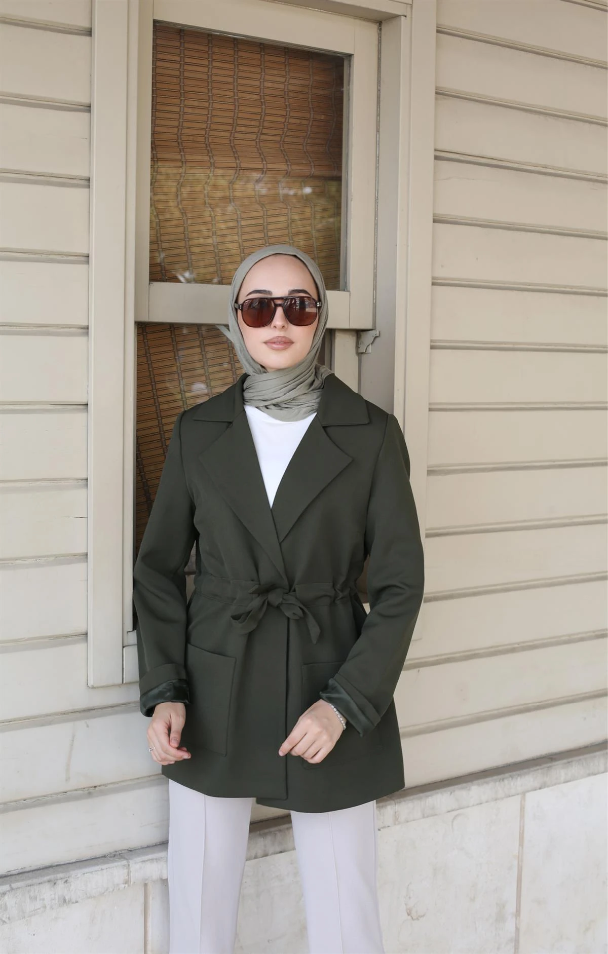 Beli Sıkmalı Astarlı Ceket Haki