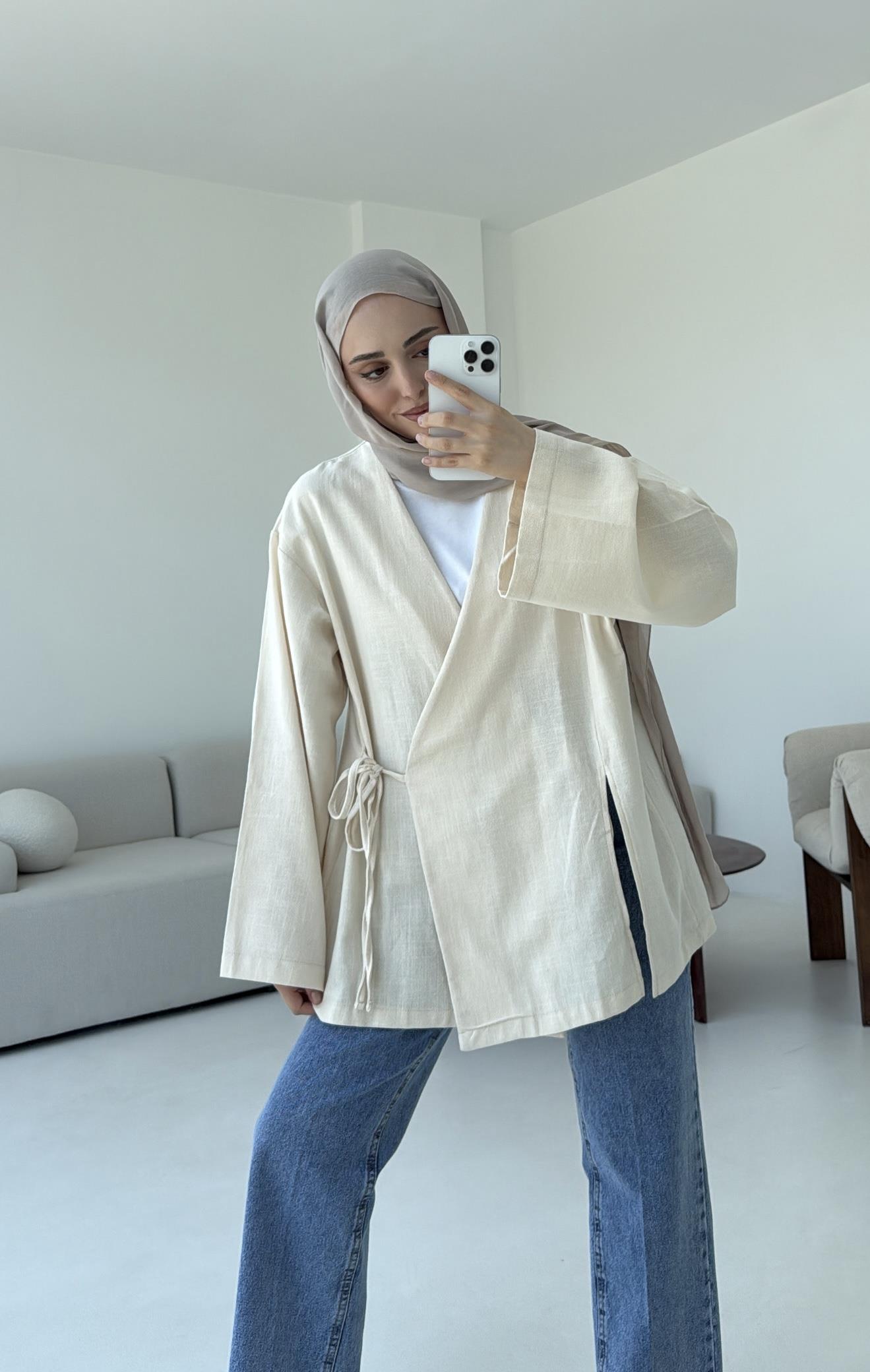 Ekru Yırtmaç Detay Keten Kimono