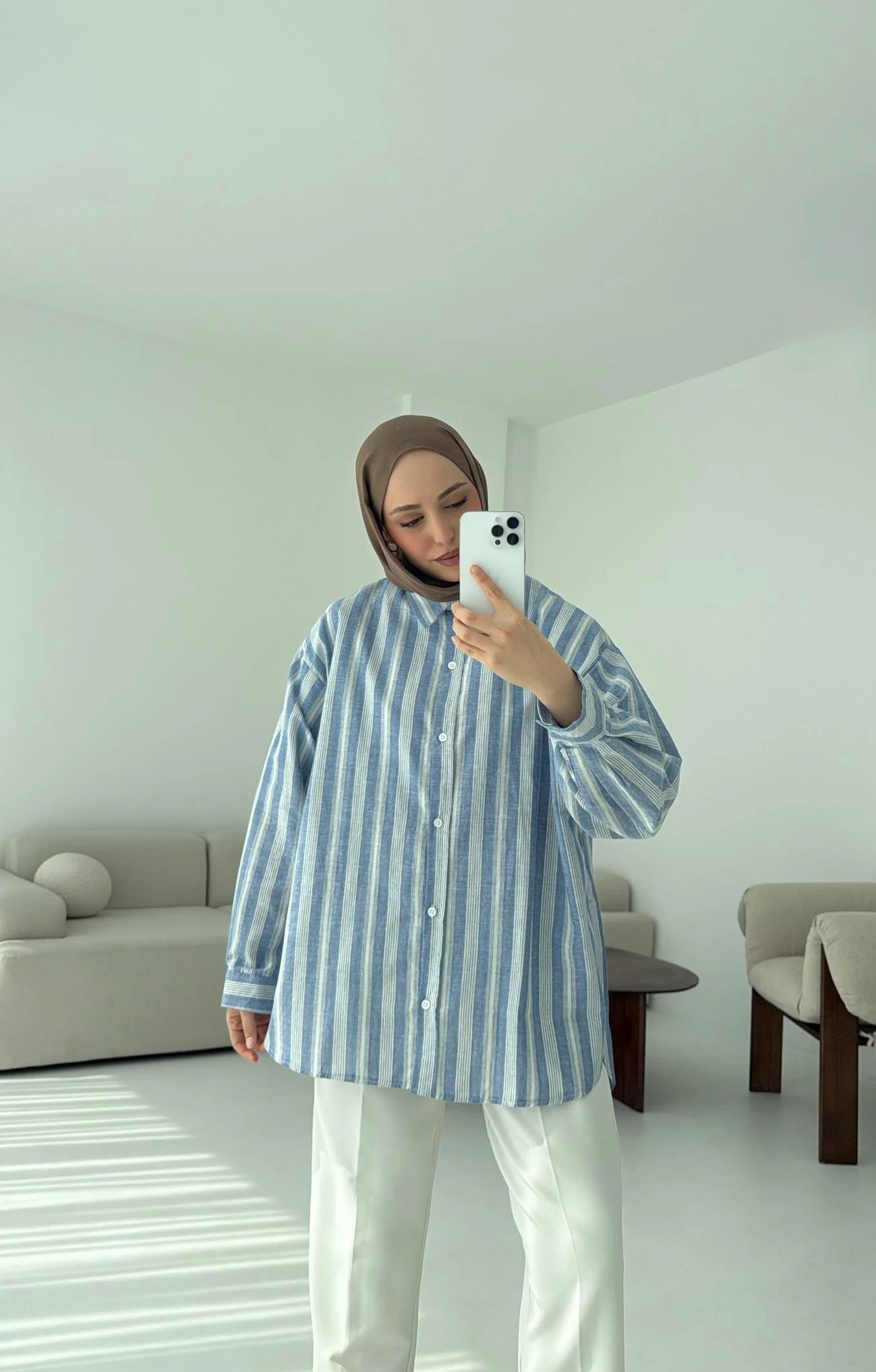 Kalın Çizgili Mavi-Beyaz Gömlek