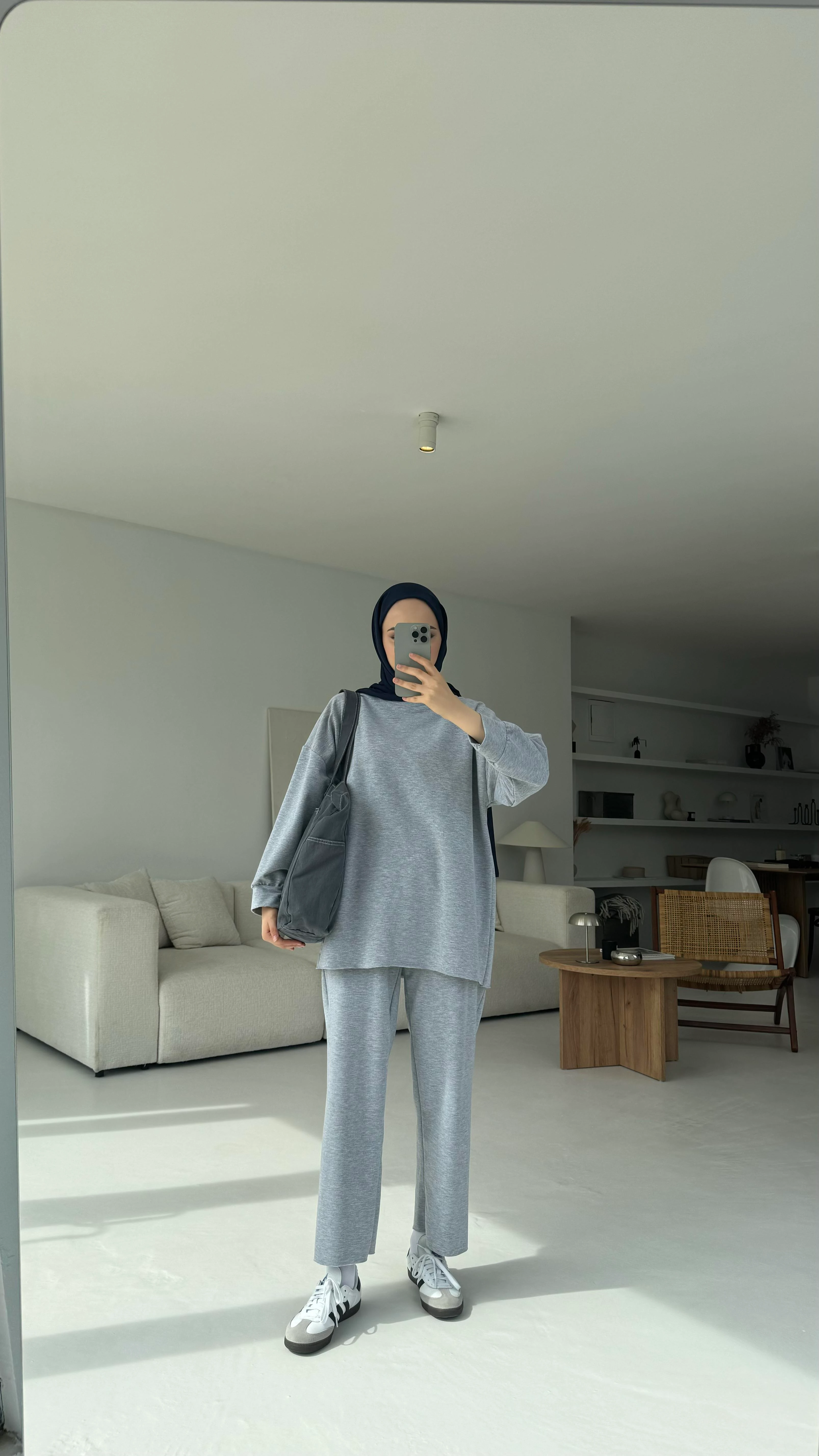 Dikişsiz Takım Açık Gri