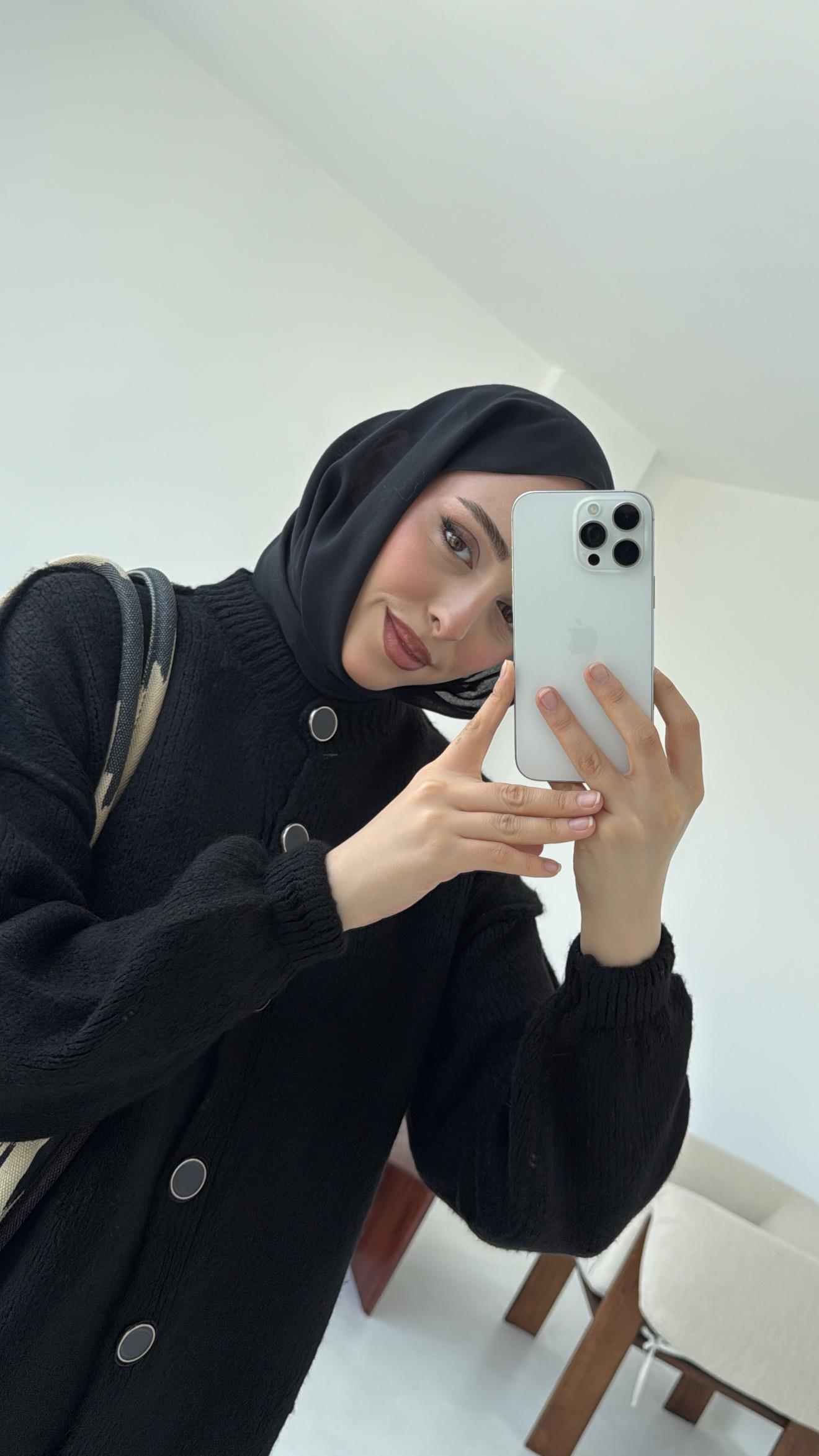 Düğmeli Triko Hırka Siyah