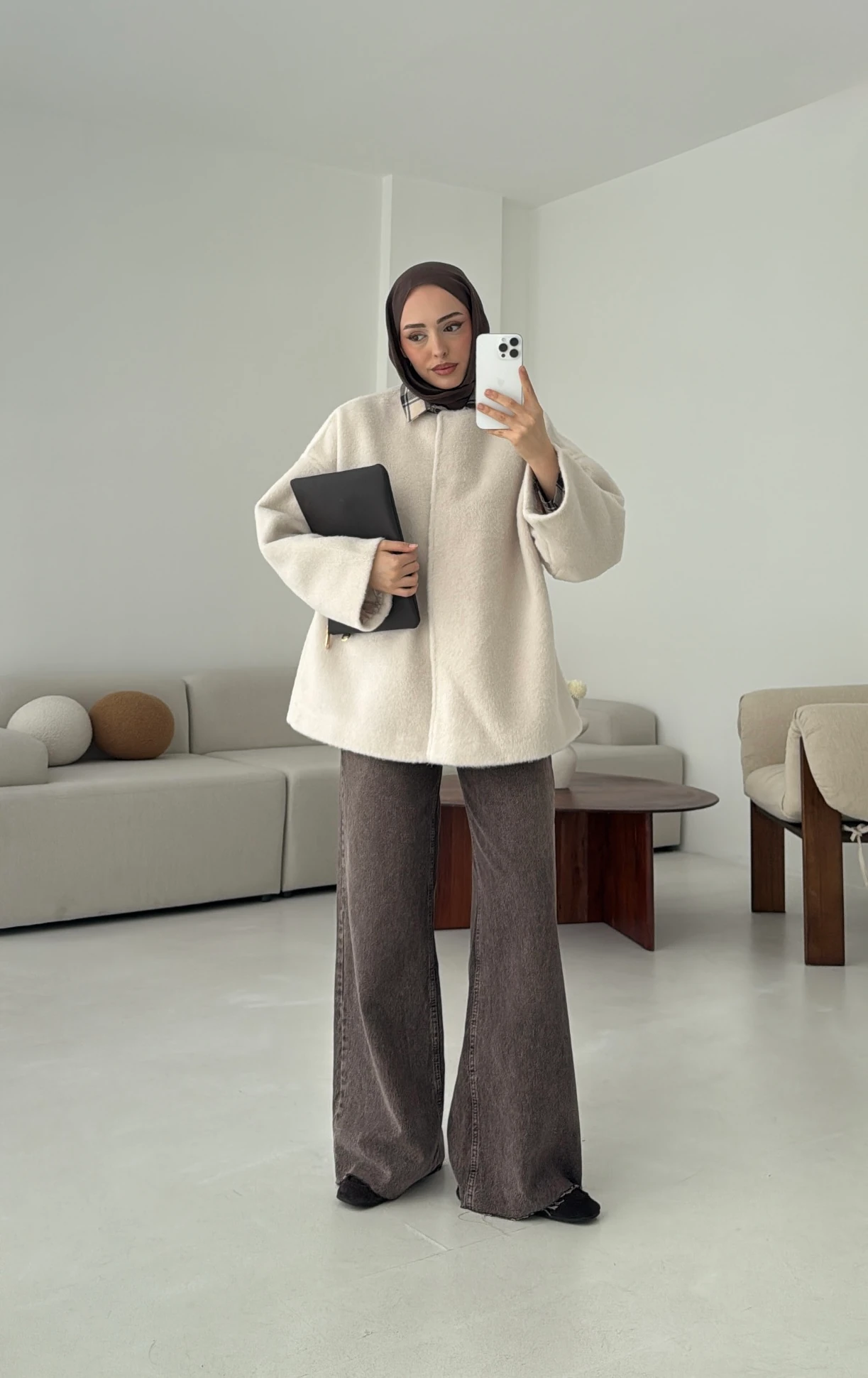 Gizli Düğmeli Kaban Bej