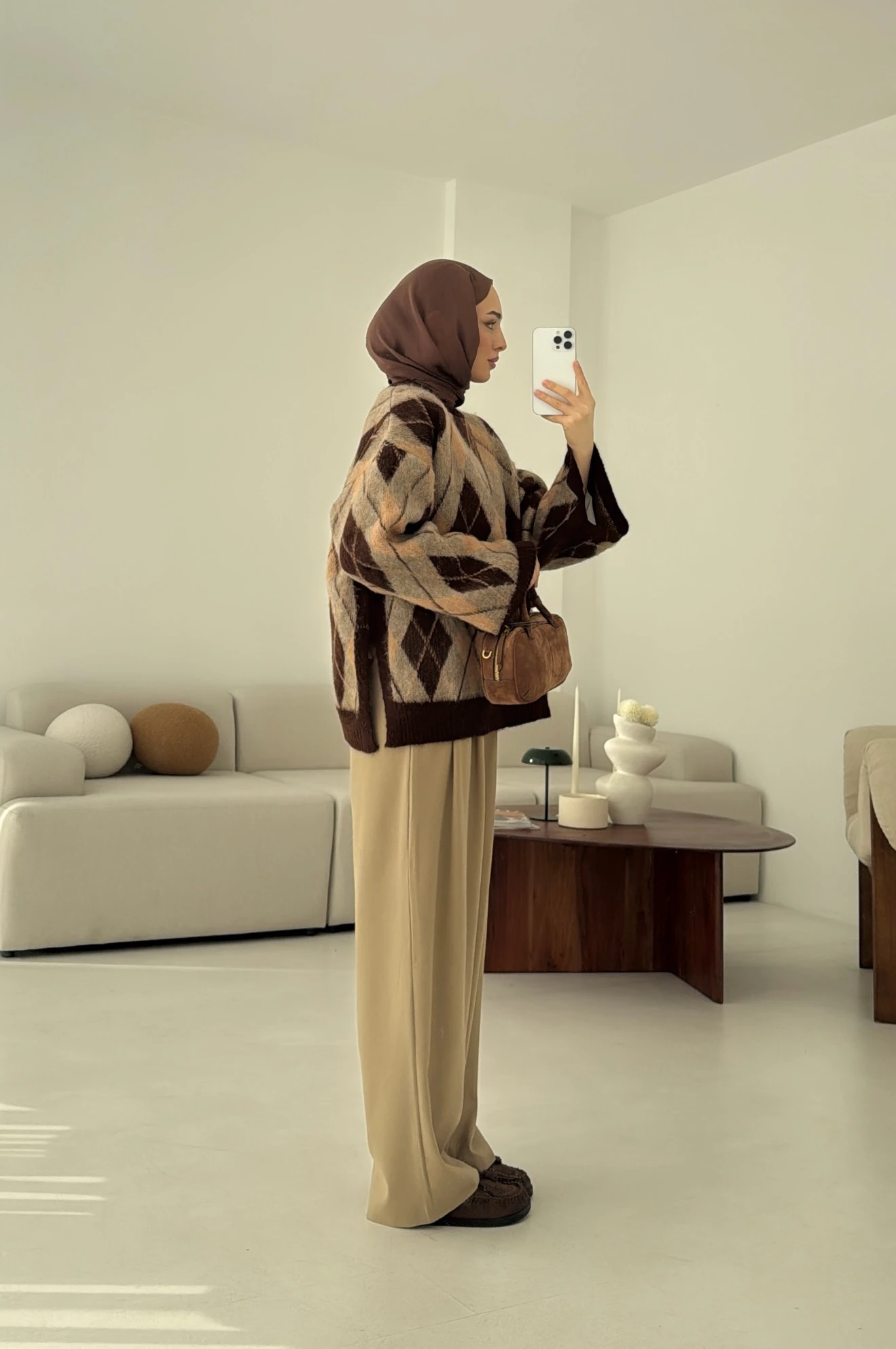 Kolu Yırtmaç Detay Tasarım Kazak Kahve