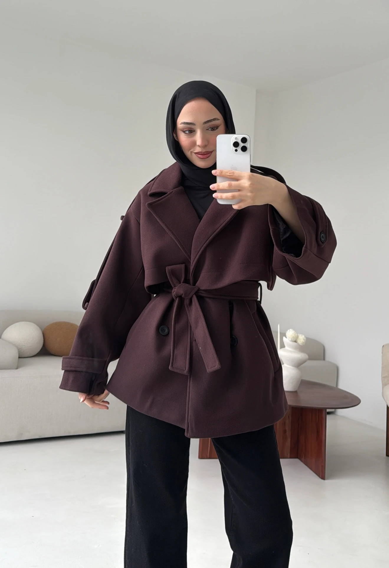 Mürdüm Düğmeli Kol Manşetli Kaşe Kaban