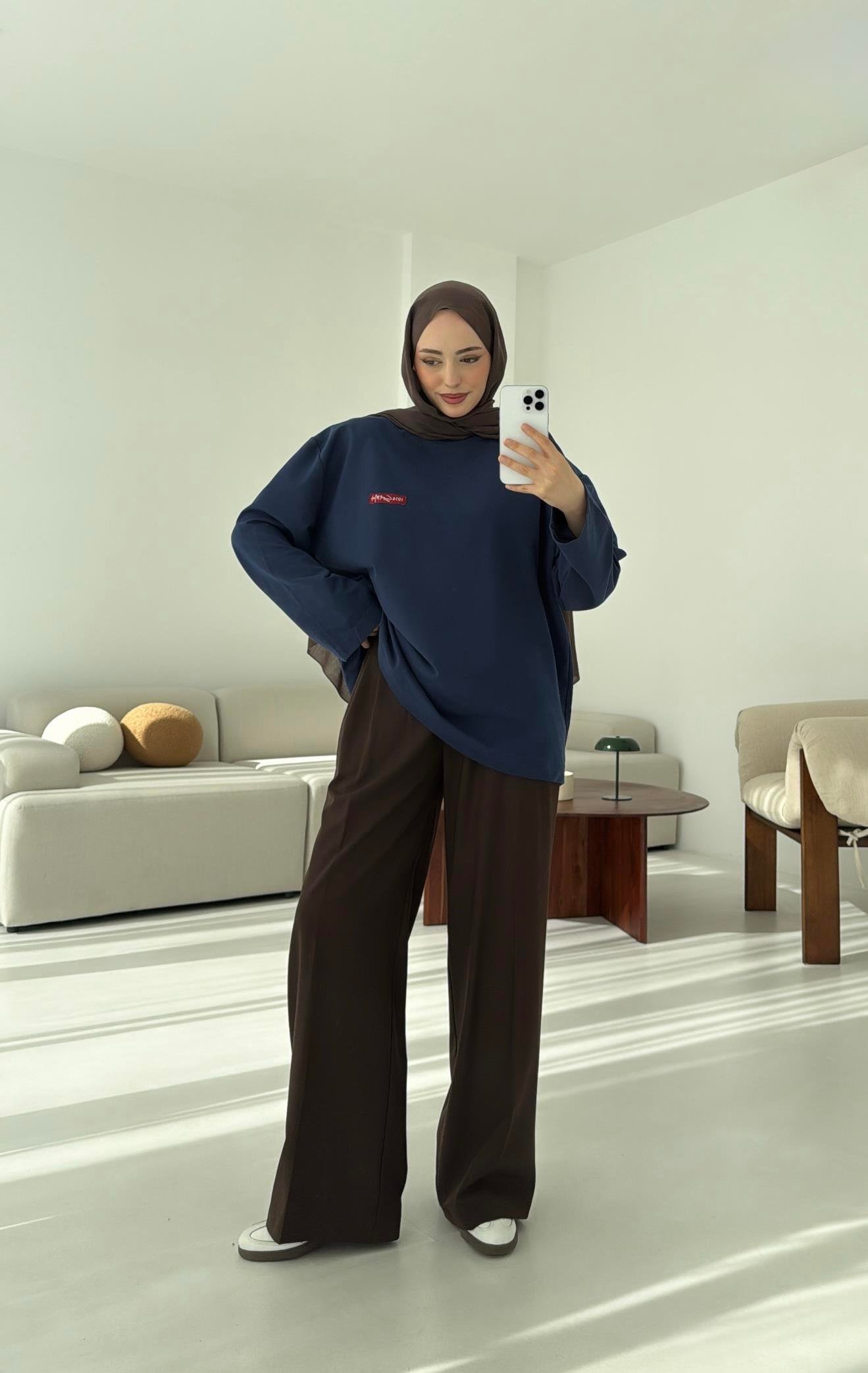 Etiket Baskılı Yazlık Sweatshirt  Lacivert