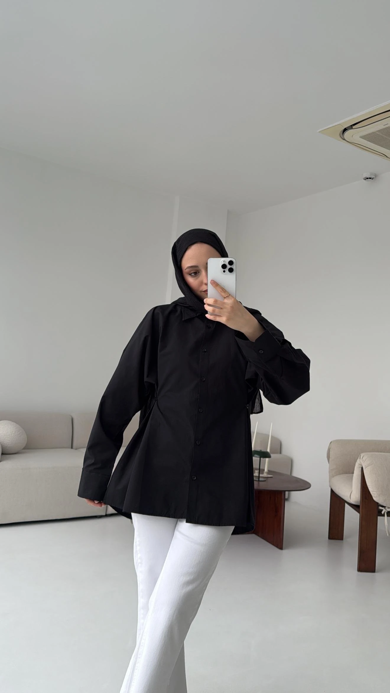 Yanları Düğmeli Gömlek Siyah